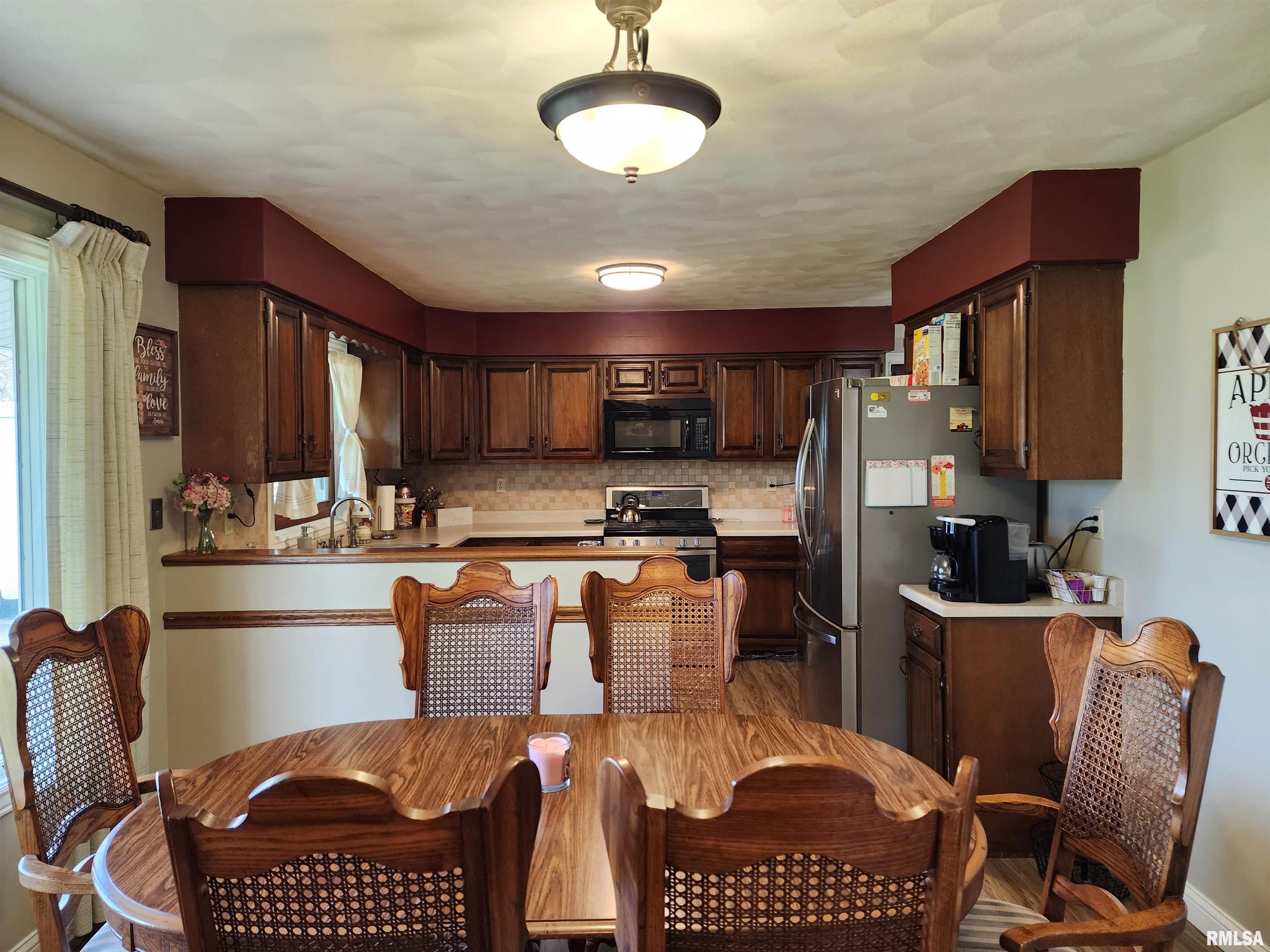11127 Ridgewood Road, Milan, Illinois image 7