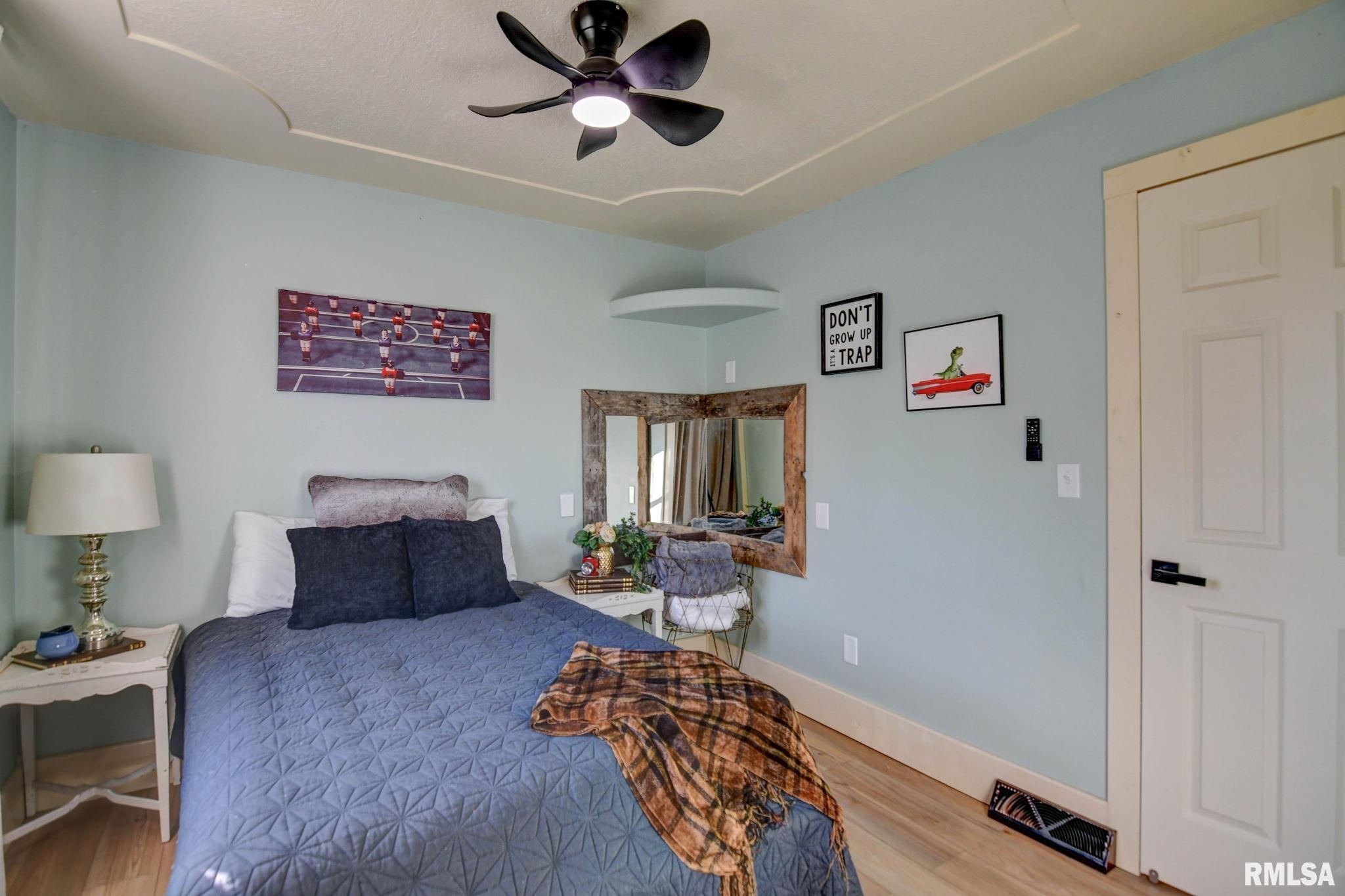 580 Fawn Court, Mt Zion, Illinois image 22