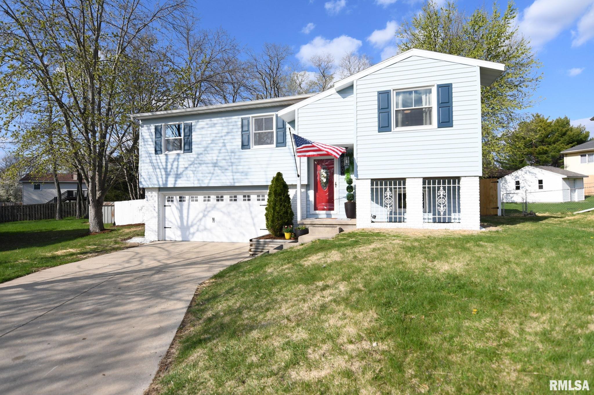 580 Fawn Court, Mt Zion, Illinois image 1