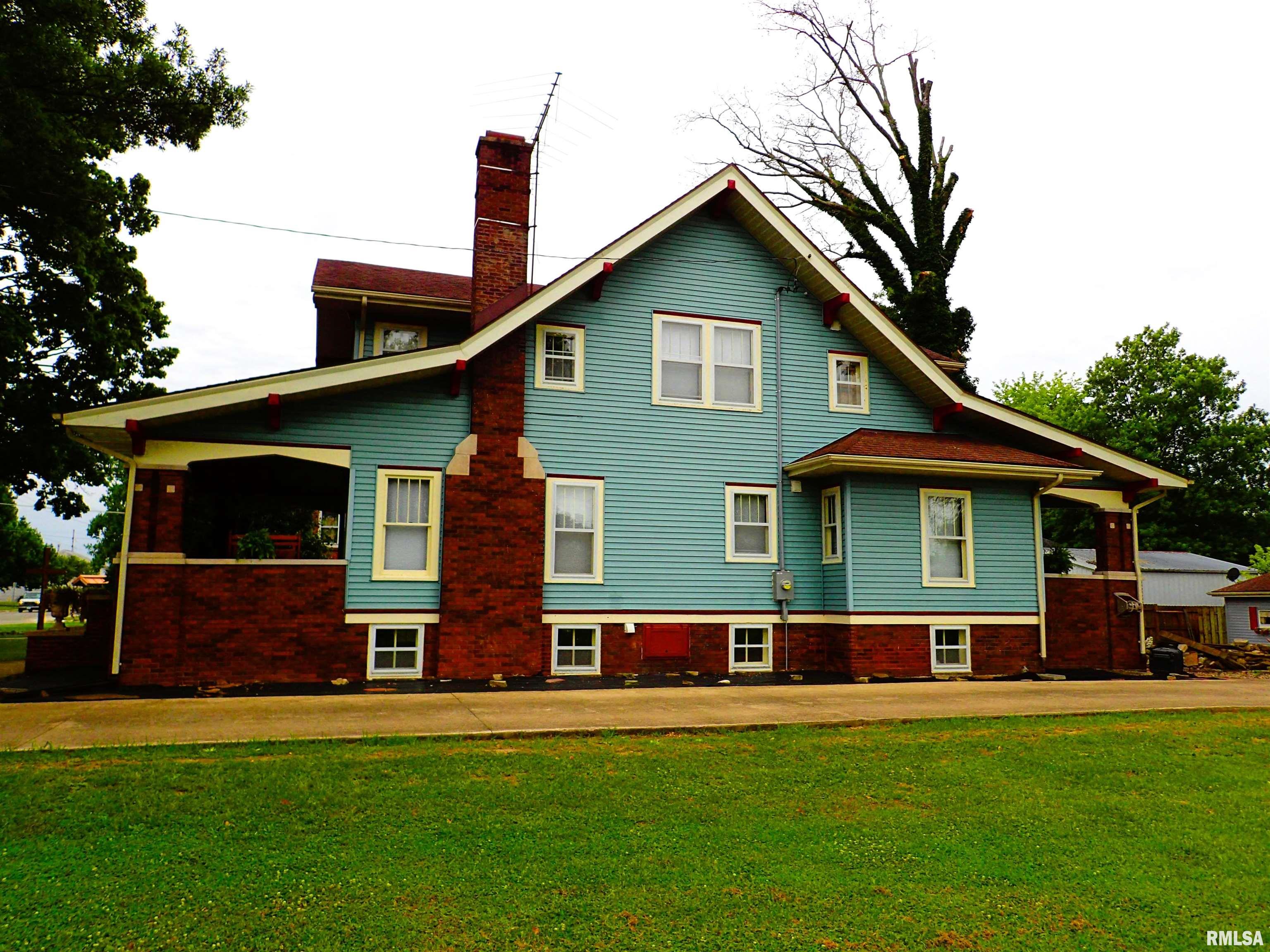 216 N Broadway Street, Centralia, Illinois image 3