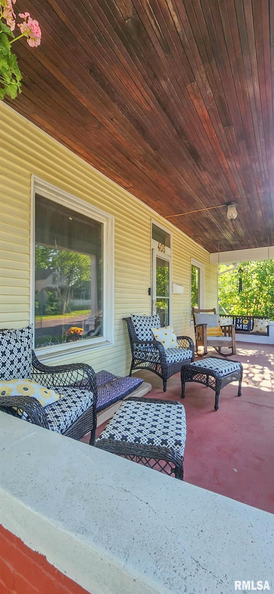 405 Washington Street, Pekin, Illinois image 3