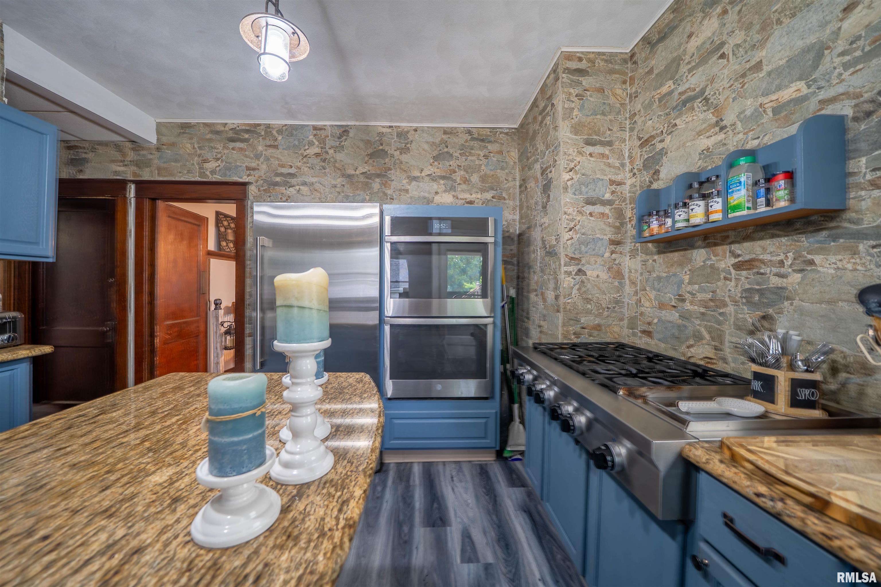 405 Washington Street, Pekin, Illinois image 15