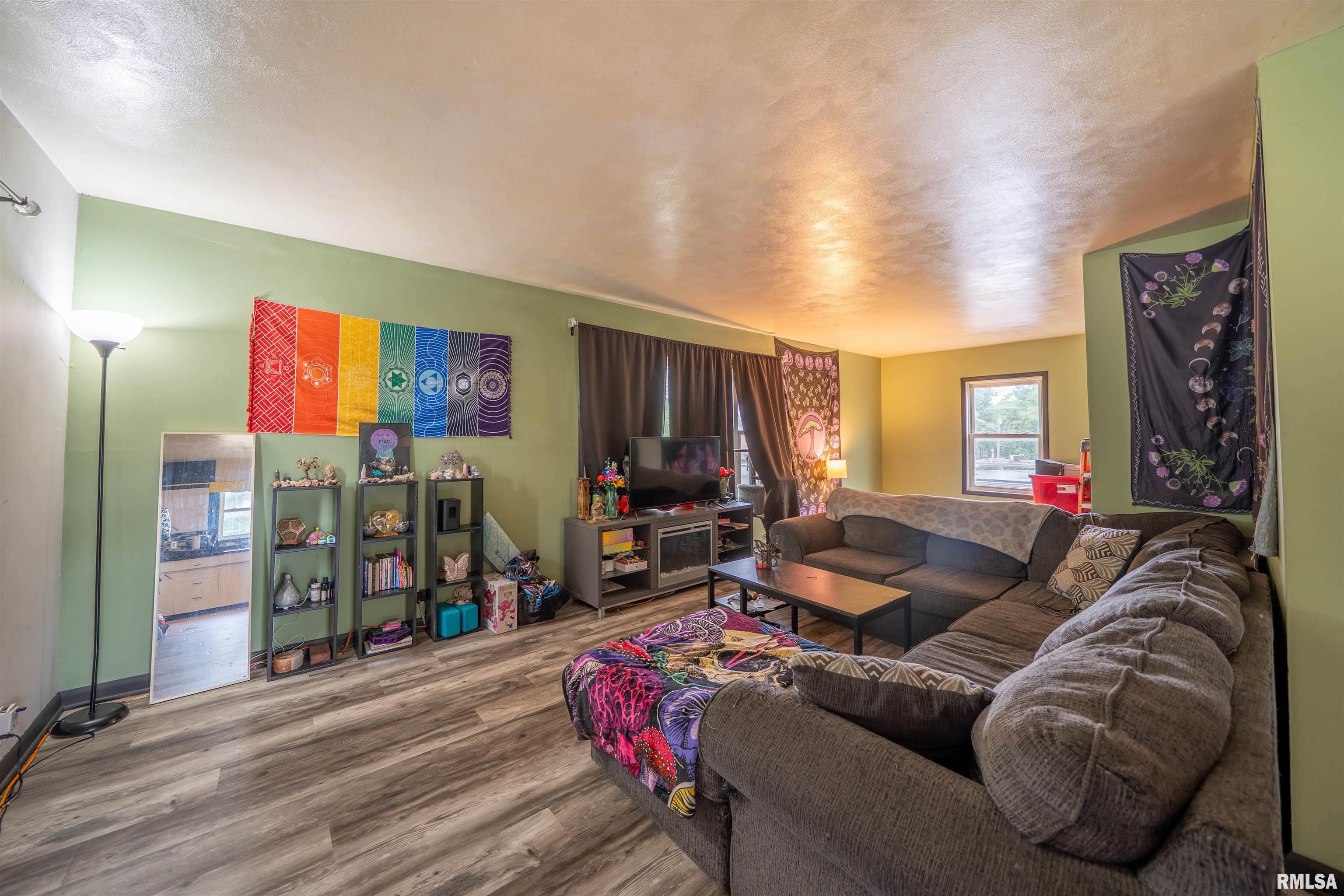 405 Washington Street, Pekin, Illinois image 35