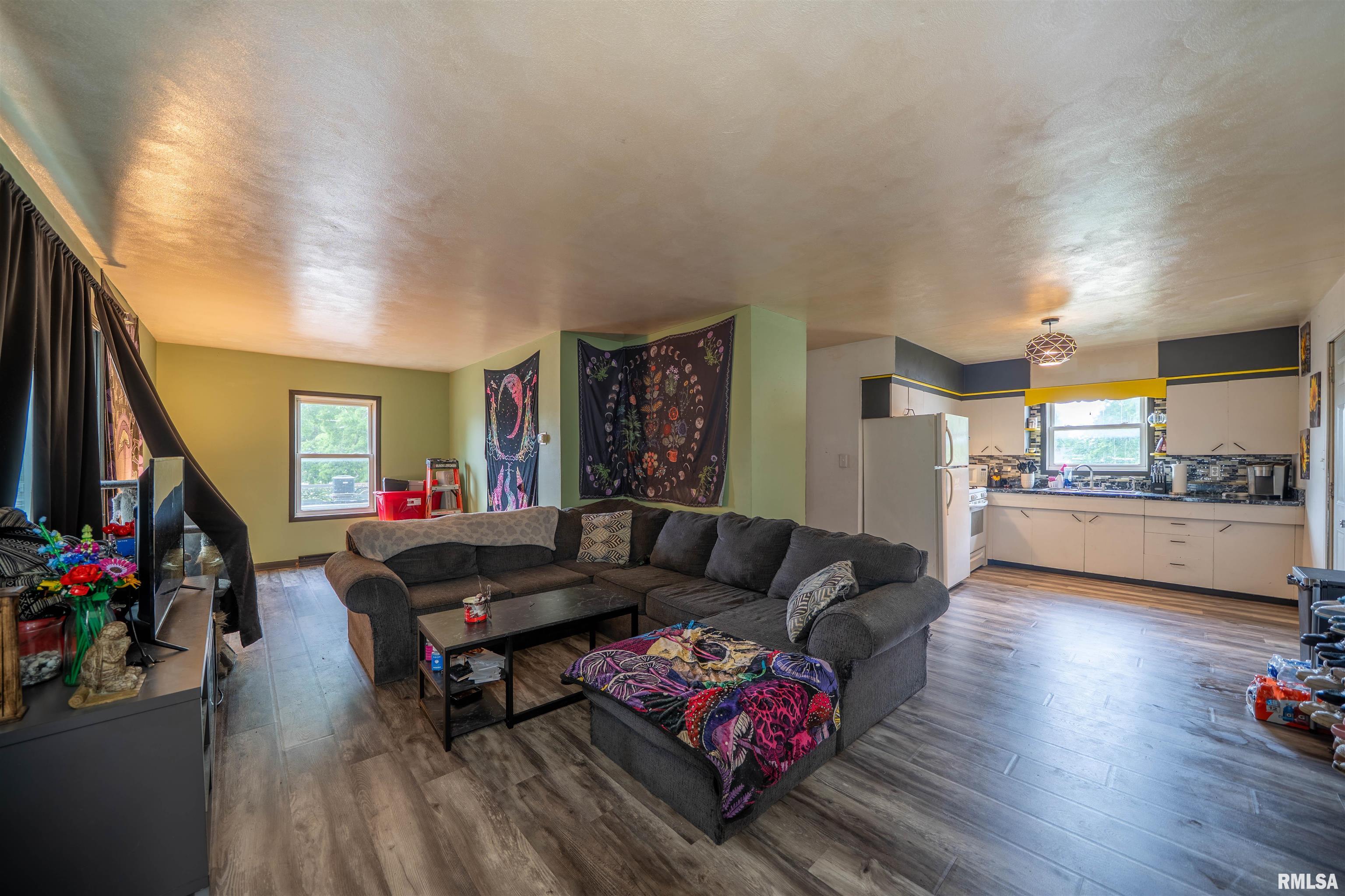 405 Washington Street, Pekin, Illinois image 36