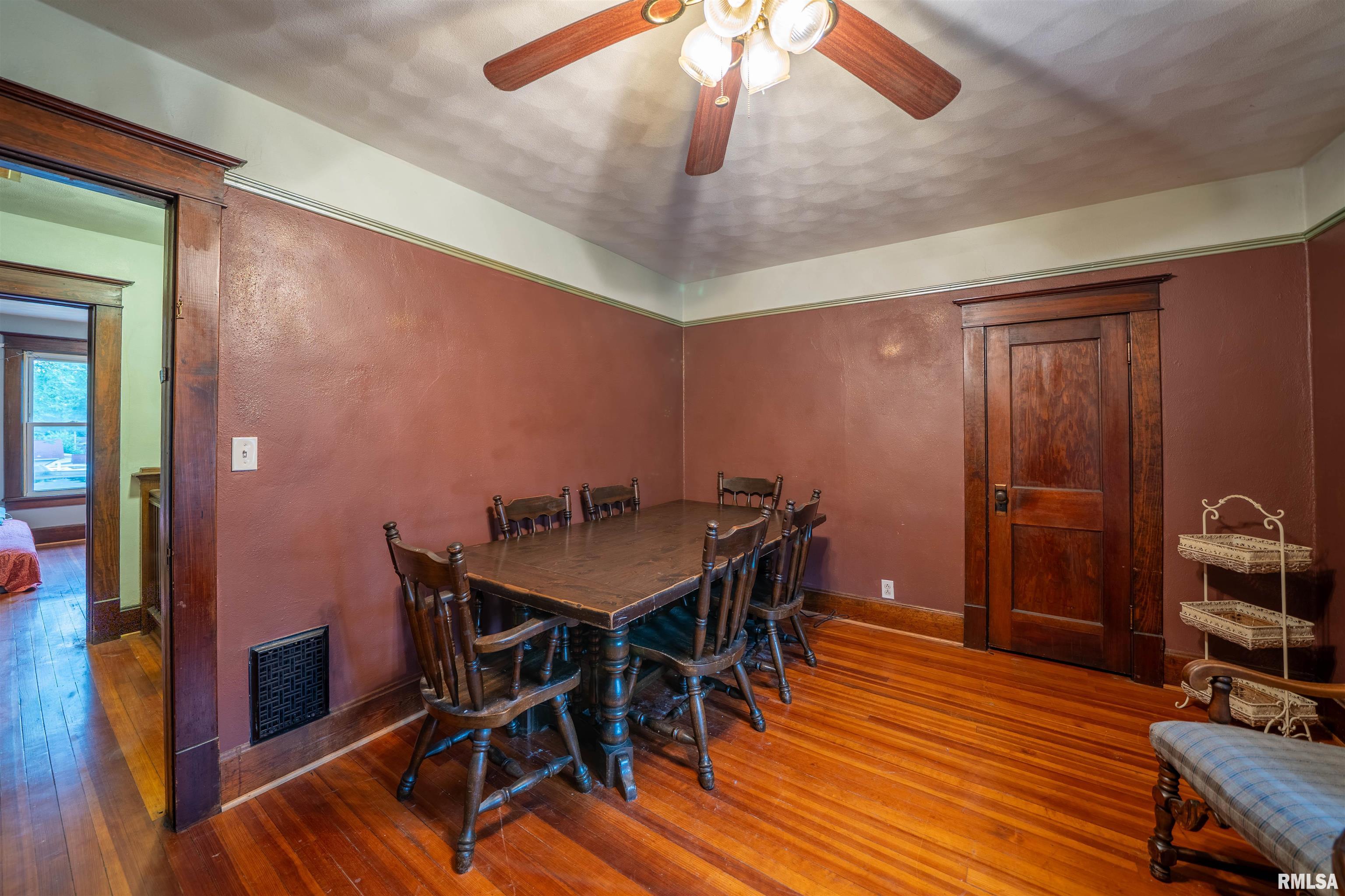 405 Washington Street, Pekin, Illinois image 33