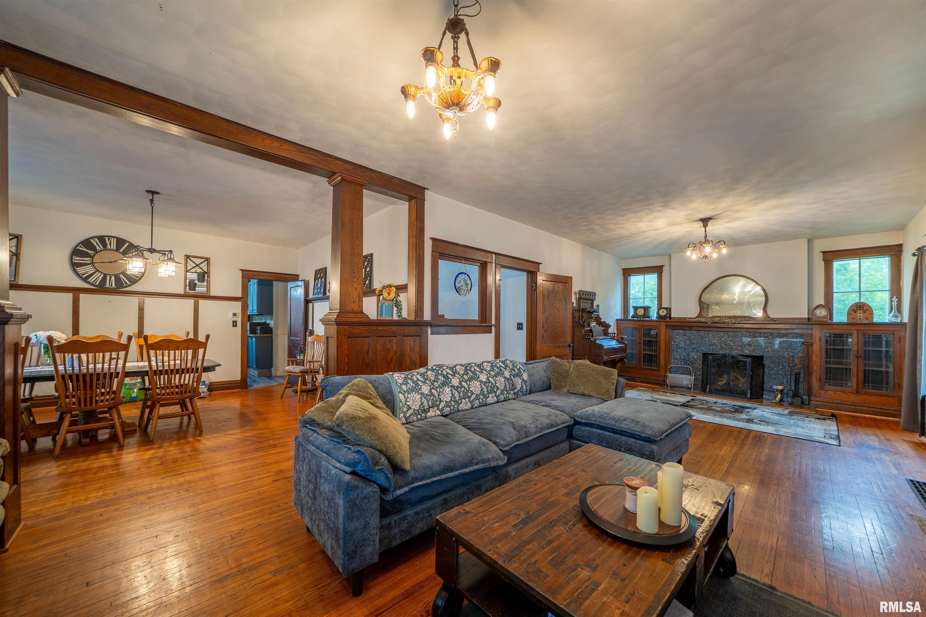 405 Washington Street, Pekin, Illinois image 6