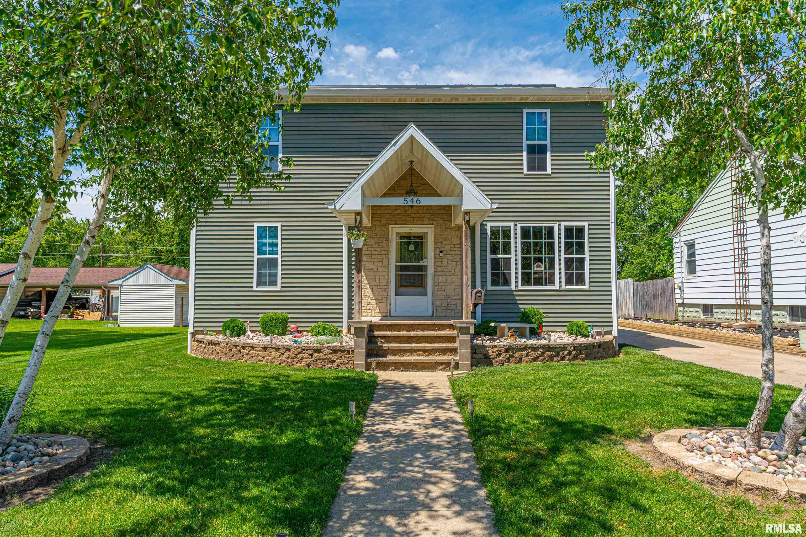 546 10TH Street