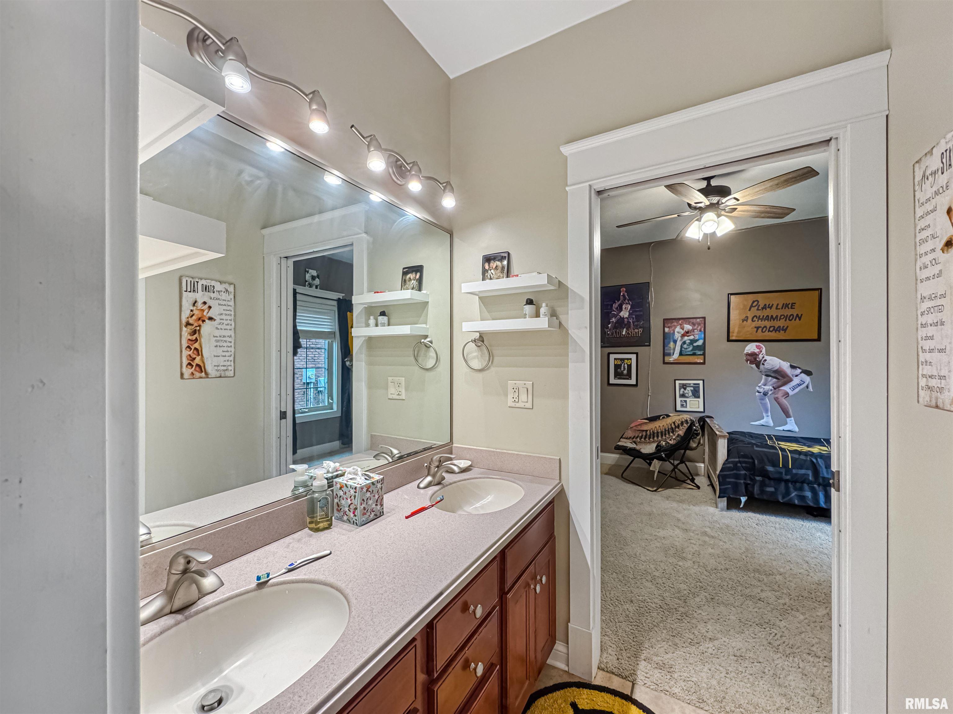 508 N West Street, Tremont, Illinois image 42