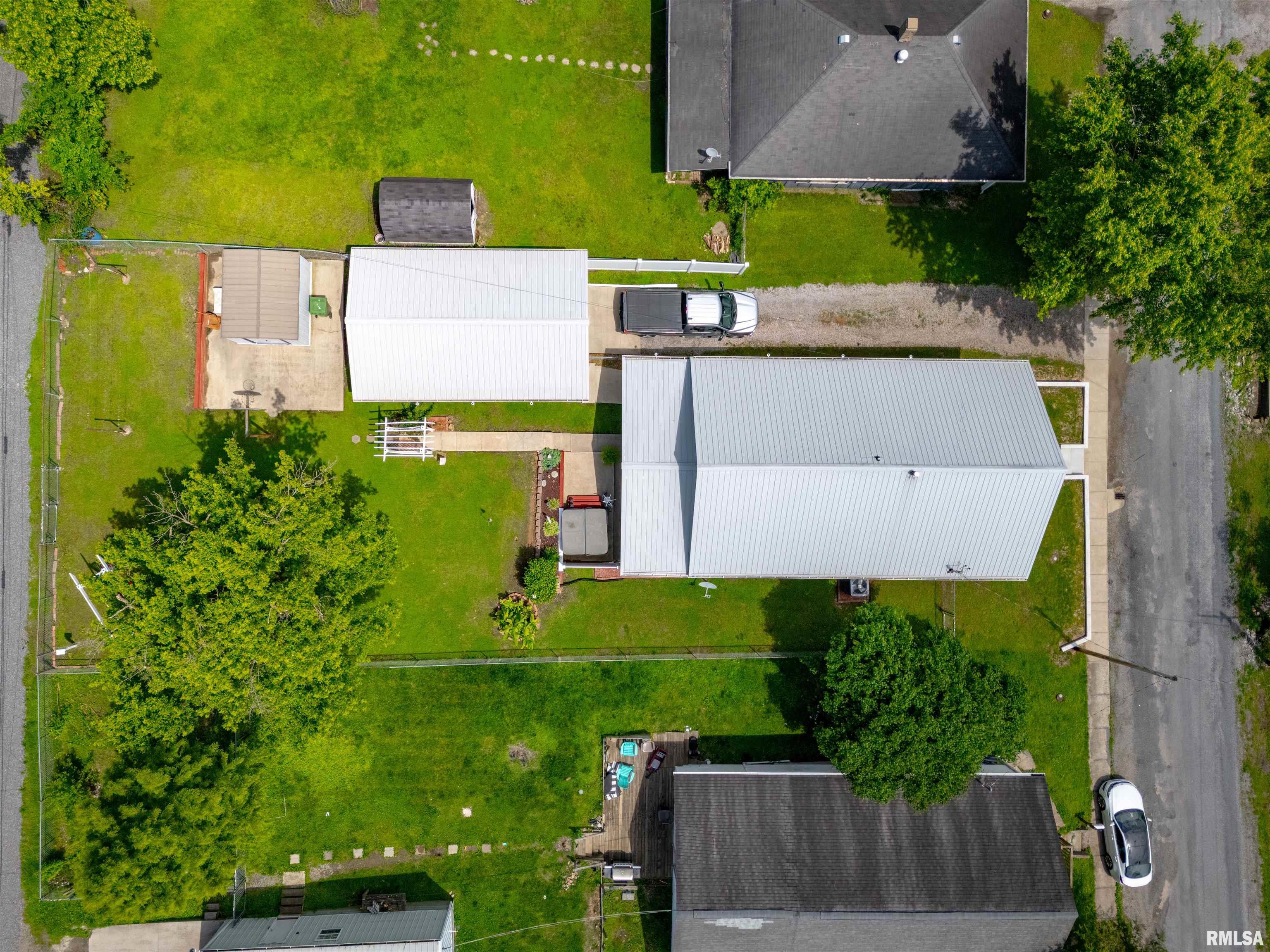 1408 Newton Avenue, Johnston City, Illinois image 35