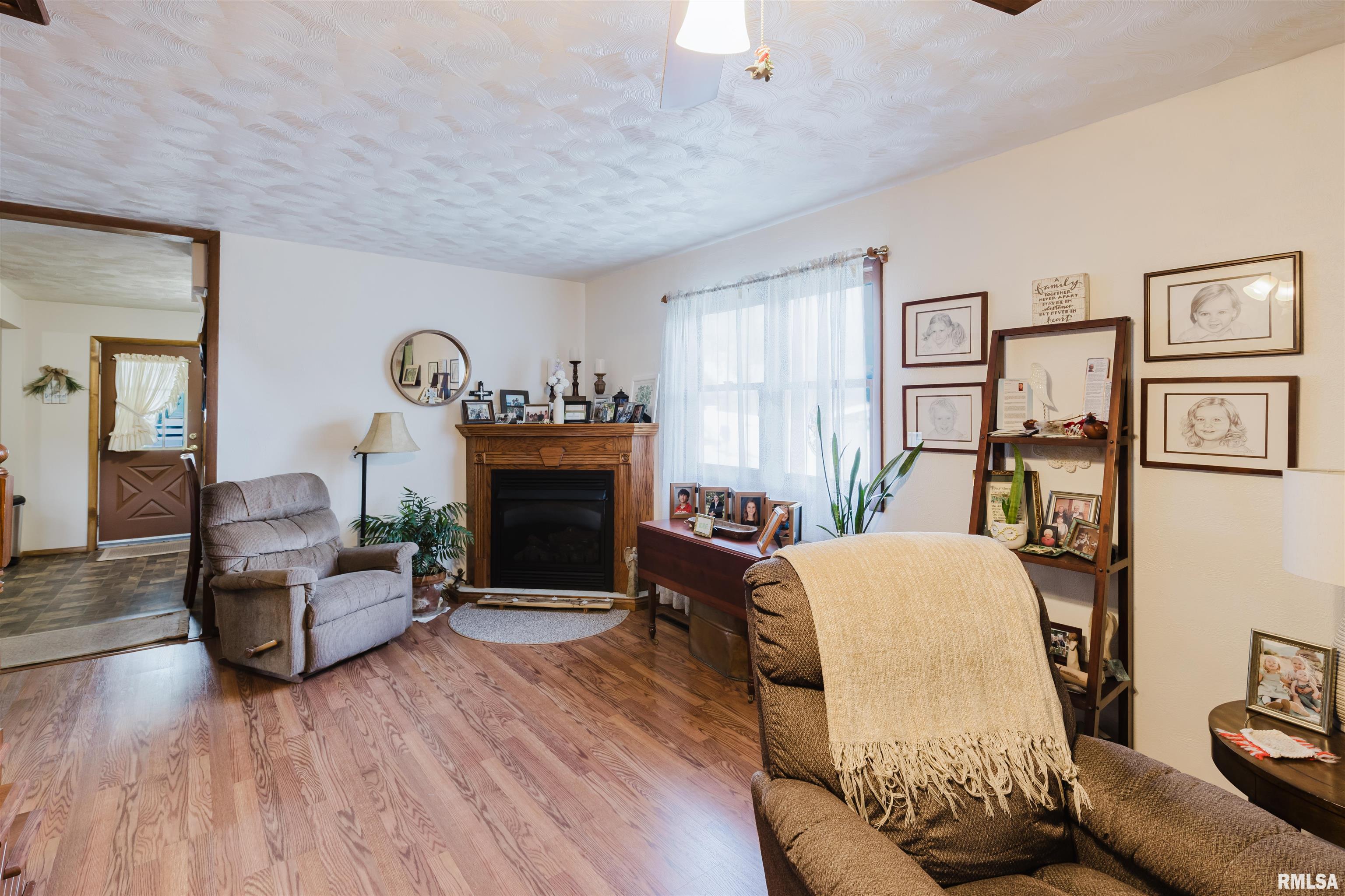 1408 Newton Avenue, Johnston City, Illinois image 7