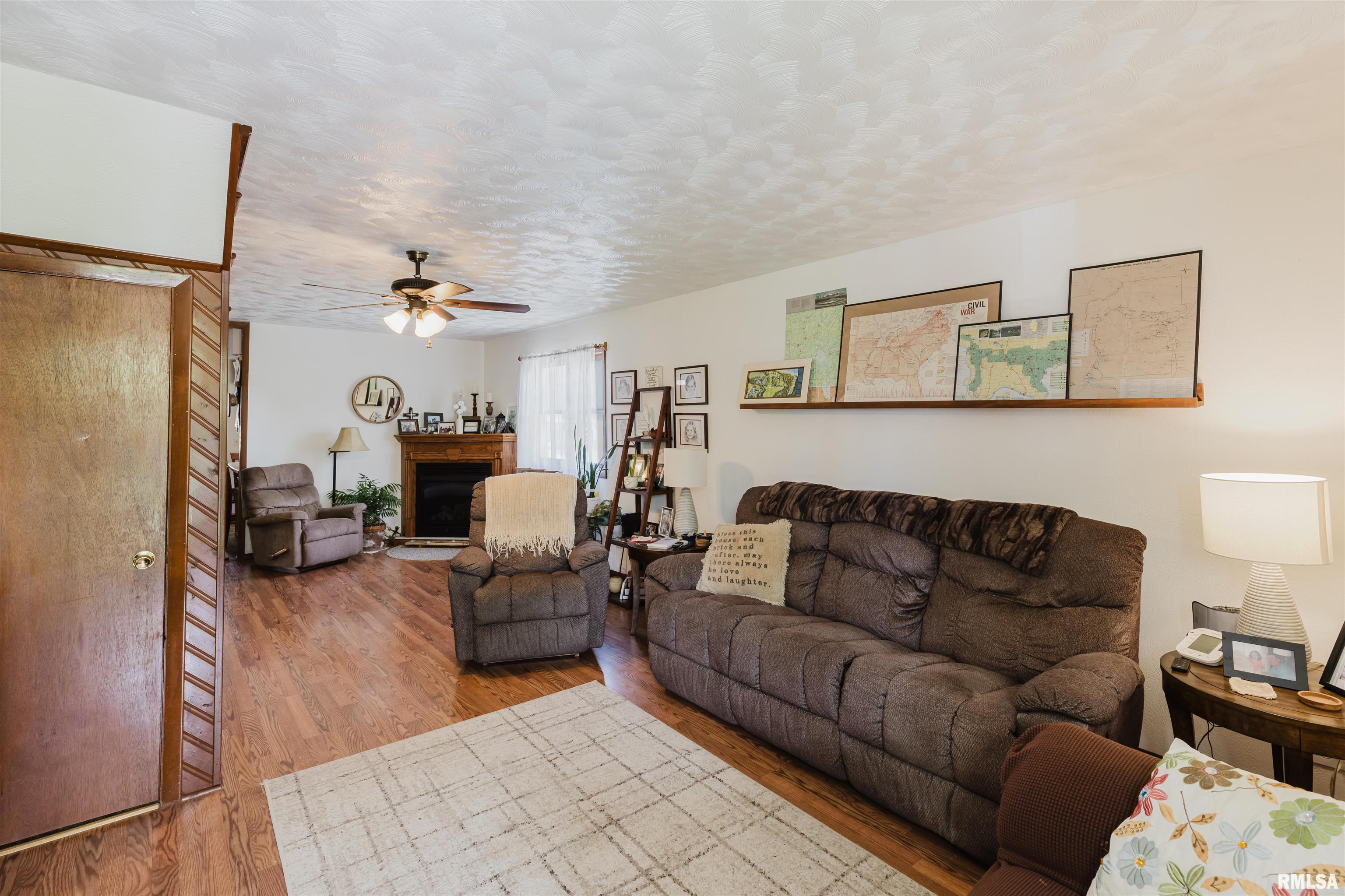 1408 Newton Avenue, Johnston City, Illinois image 6