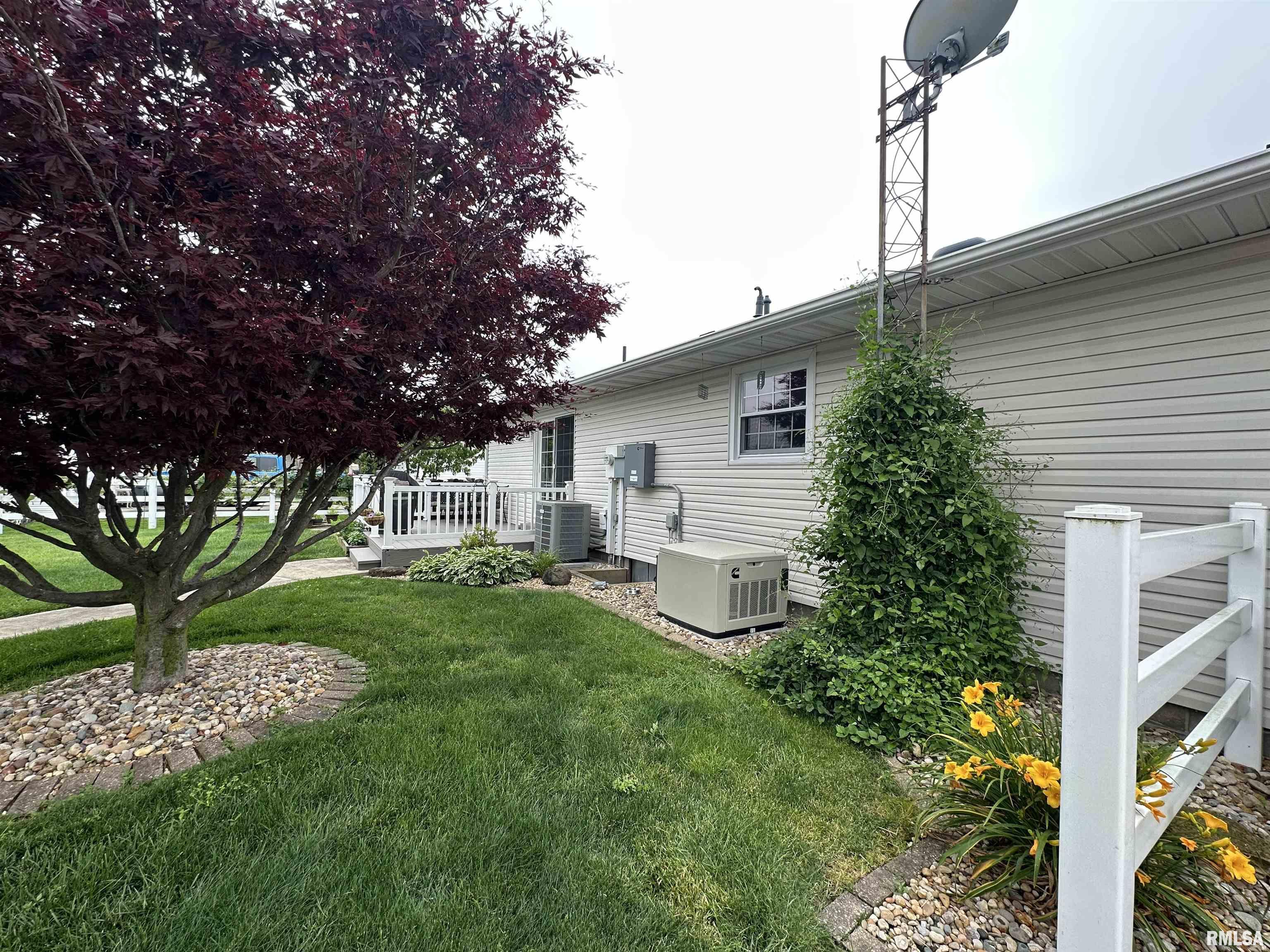 118 W 5th Street, Hoffman, Illinois image 5