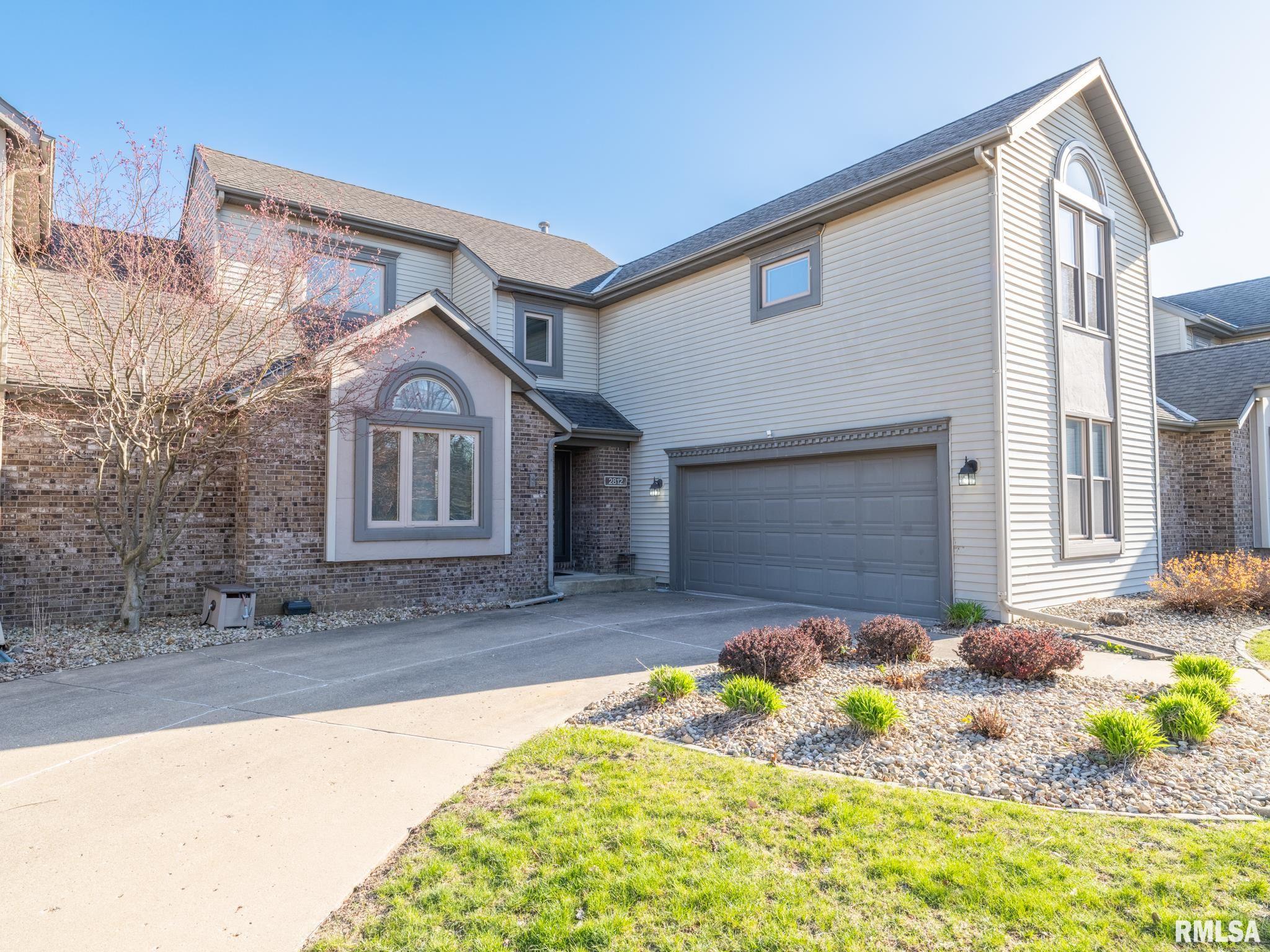 2812 W Willowlake Drive, Peoria, Illinois image 1