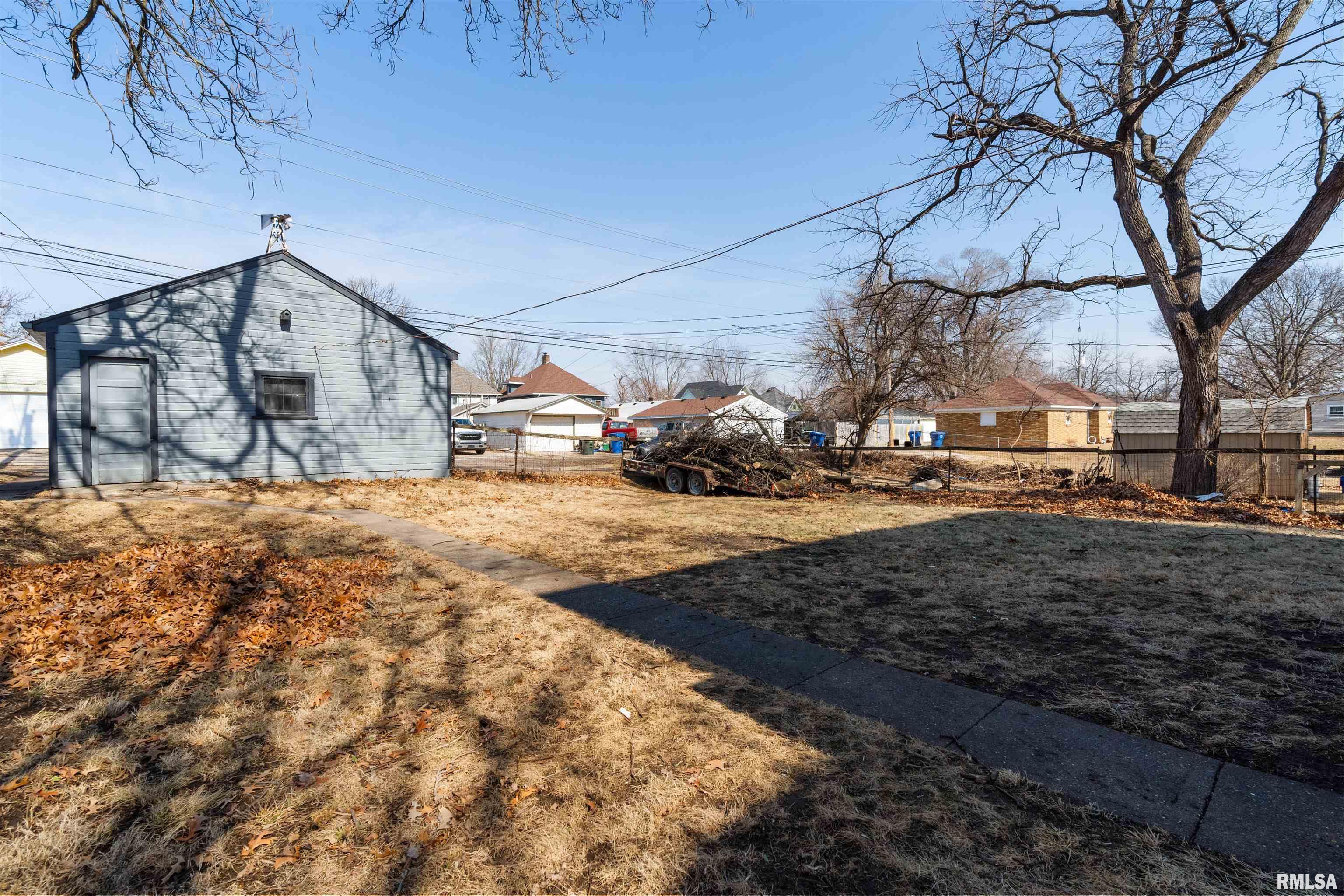 1108 15th Street, Davenport, Iowa image 30