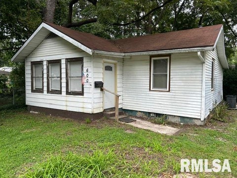 Homes For Sale - 600 N Stephen Avenue<br/> Springfield, IL 62707