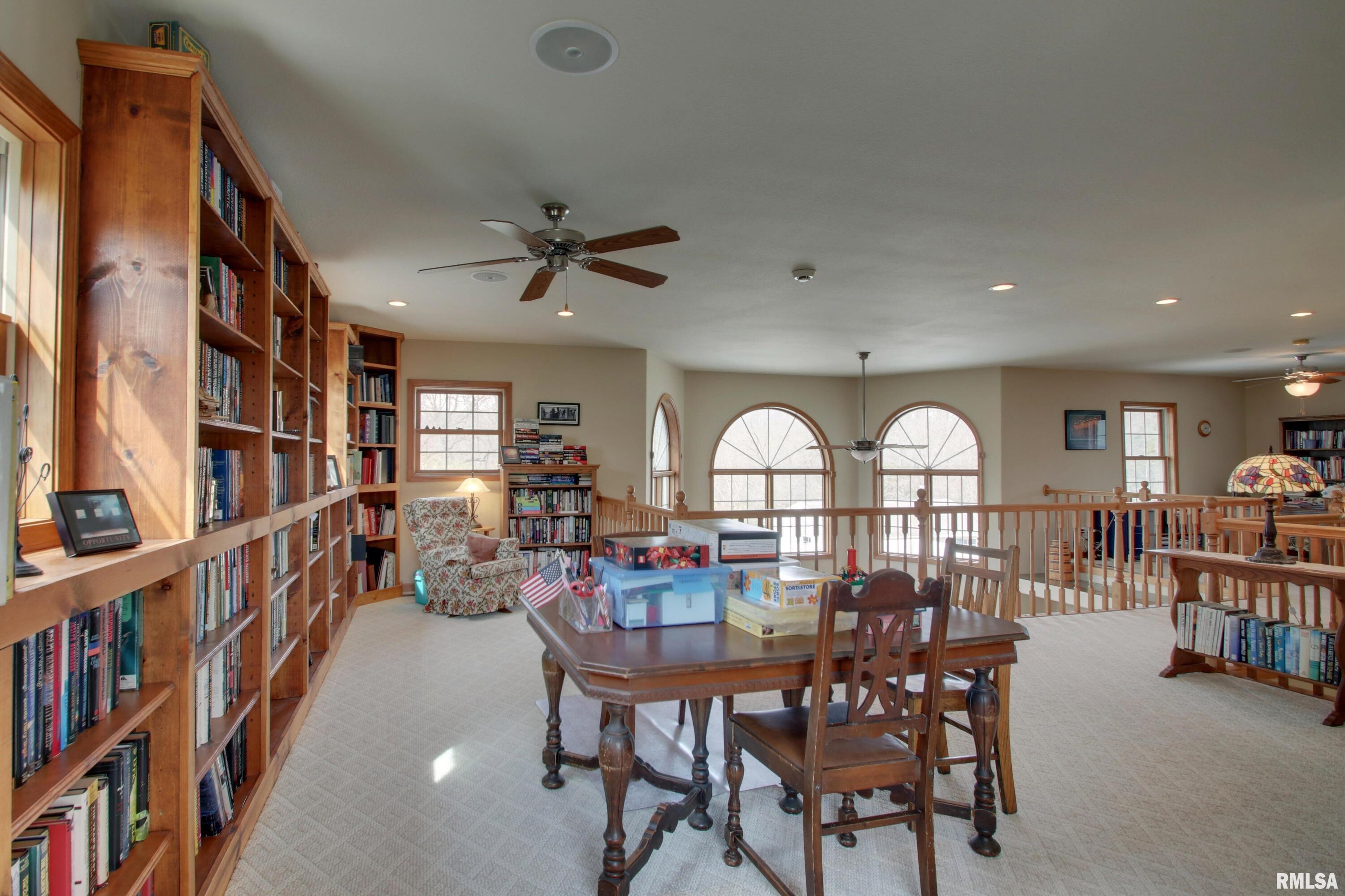 900 Lucinda Lane, Quincy, Illinois image 15