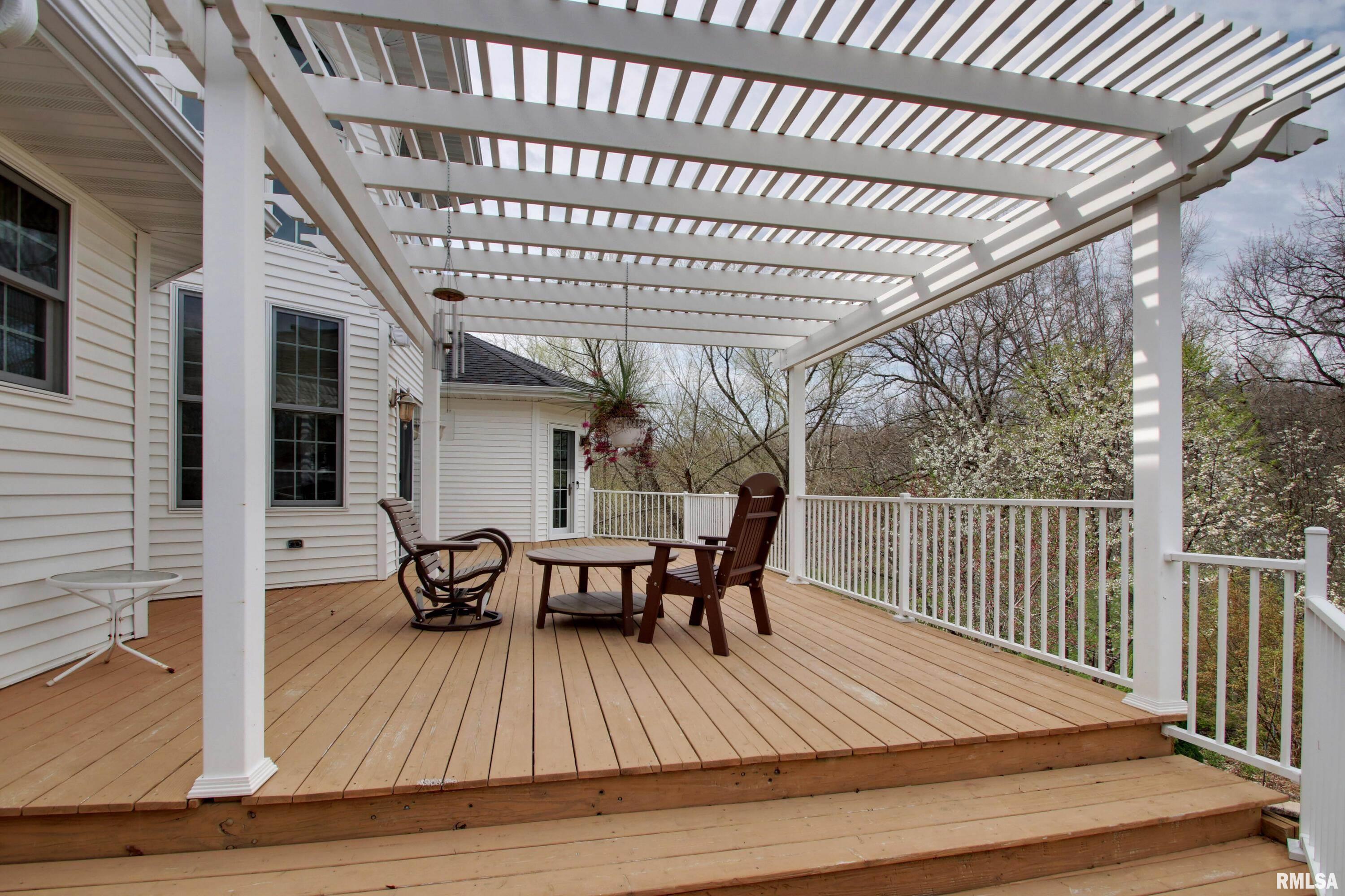 900 Lucinda Lane, Quincy, Illinois image 22