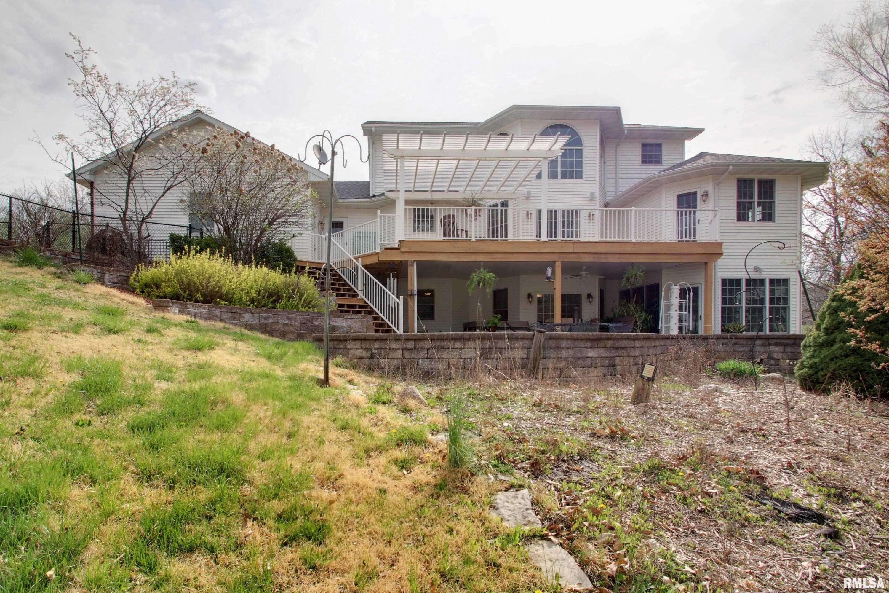 900 Lucinda Lane, Quincy, Illinois image 23
