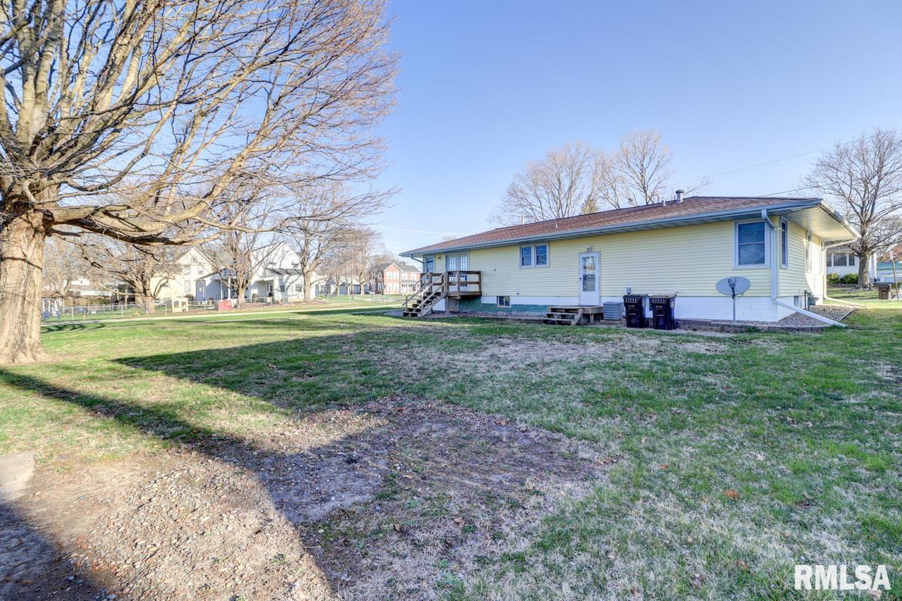 307 E Winfield Street, Morrison, Illinois image 19