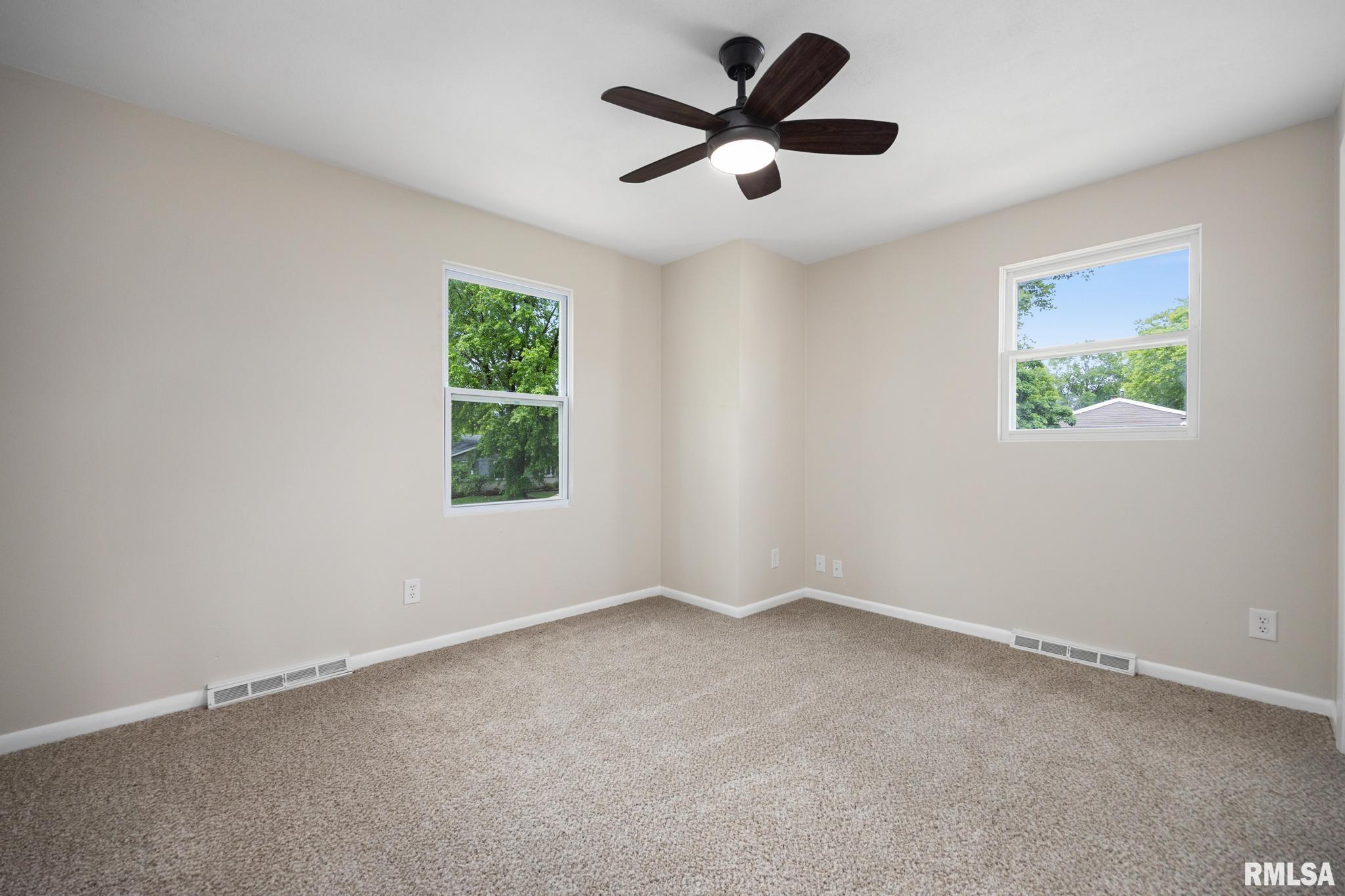 3348 W Lisa Lane, Peoria, Illinois image 33