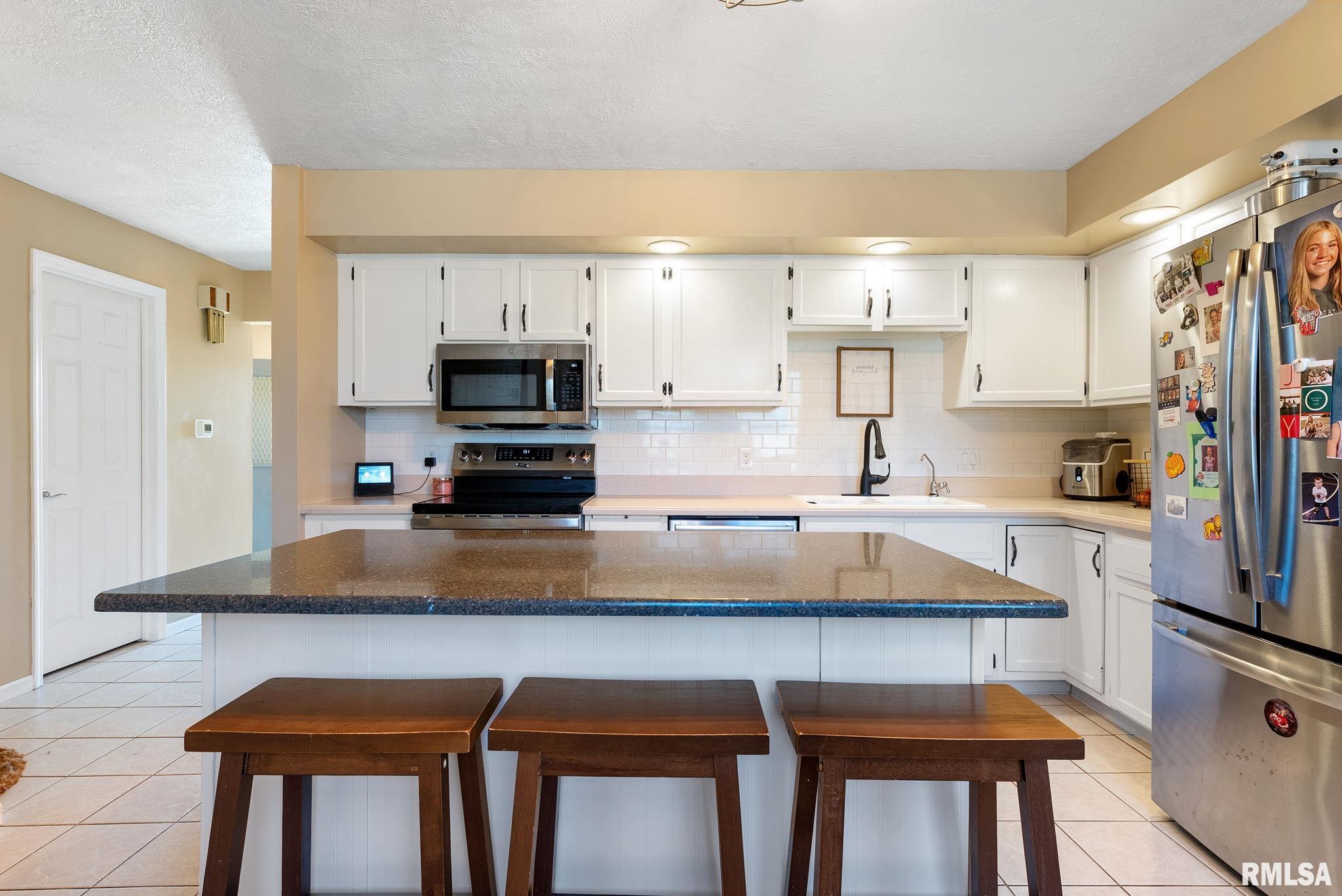 3075 Quail Ridge Road, Bettendorf, Iowa image 10