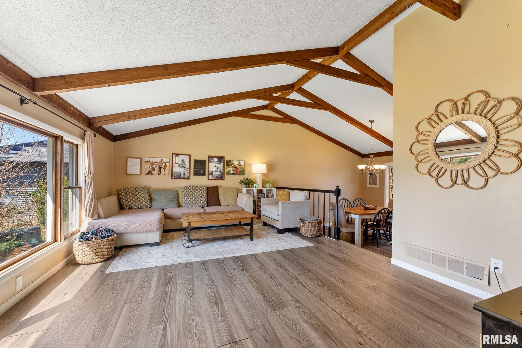 3075 Quail Ridge Road, Bettendorf, Iowa image 4