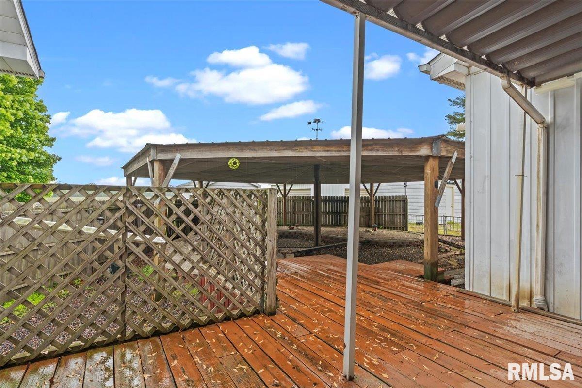 34831 Greenland Road, Virden, Illinois image 32