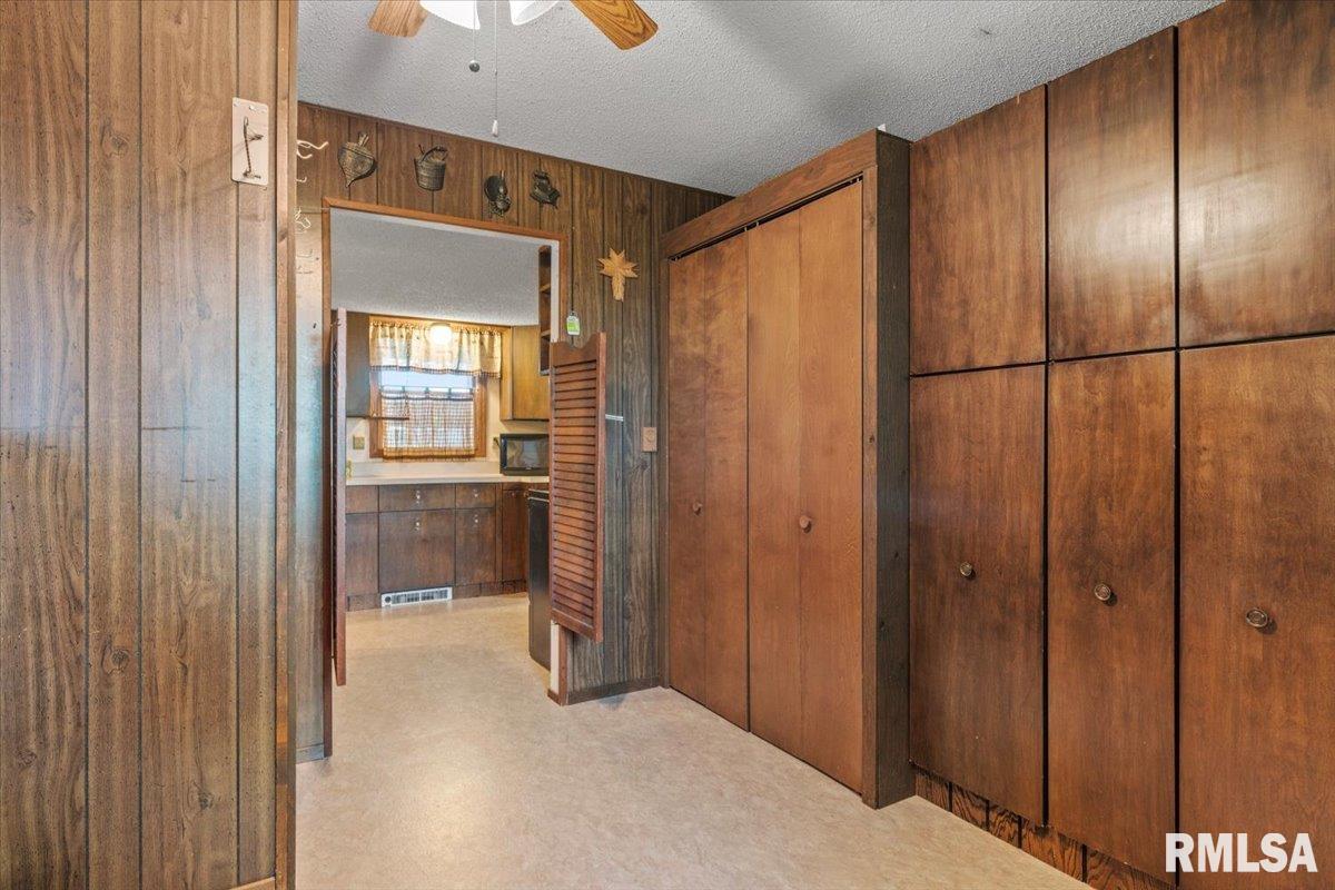 34831 Greenland Road, Virden, Illinois image 20