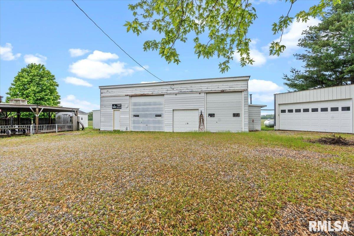 34831 Greenland Road, Virden, Illinois image 35