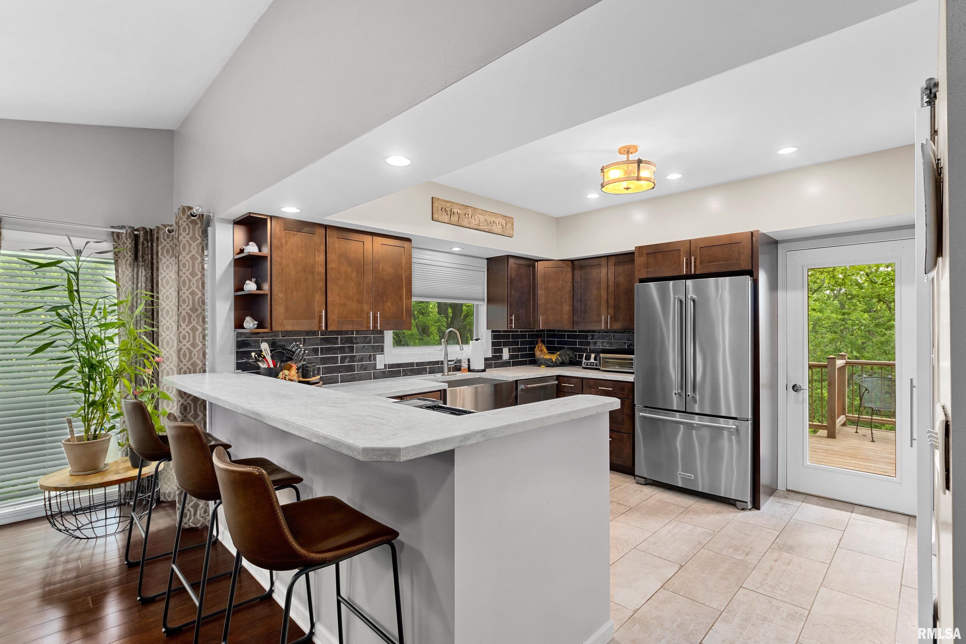 179 E South Lakeview Drive, East Peoria, Illinois image 18