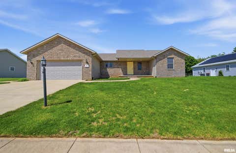 Homes For Sale - 20 Ashwood Lane<br/> Tazewell County, Pekin, IL 61554