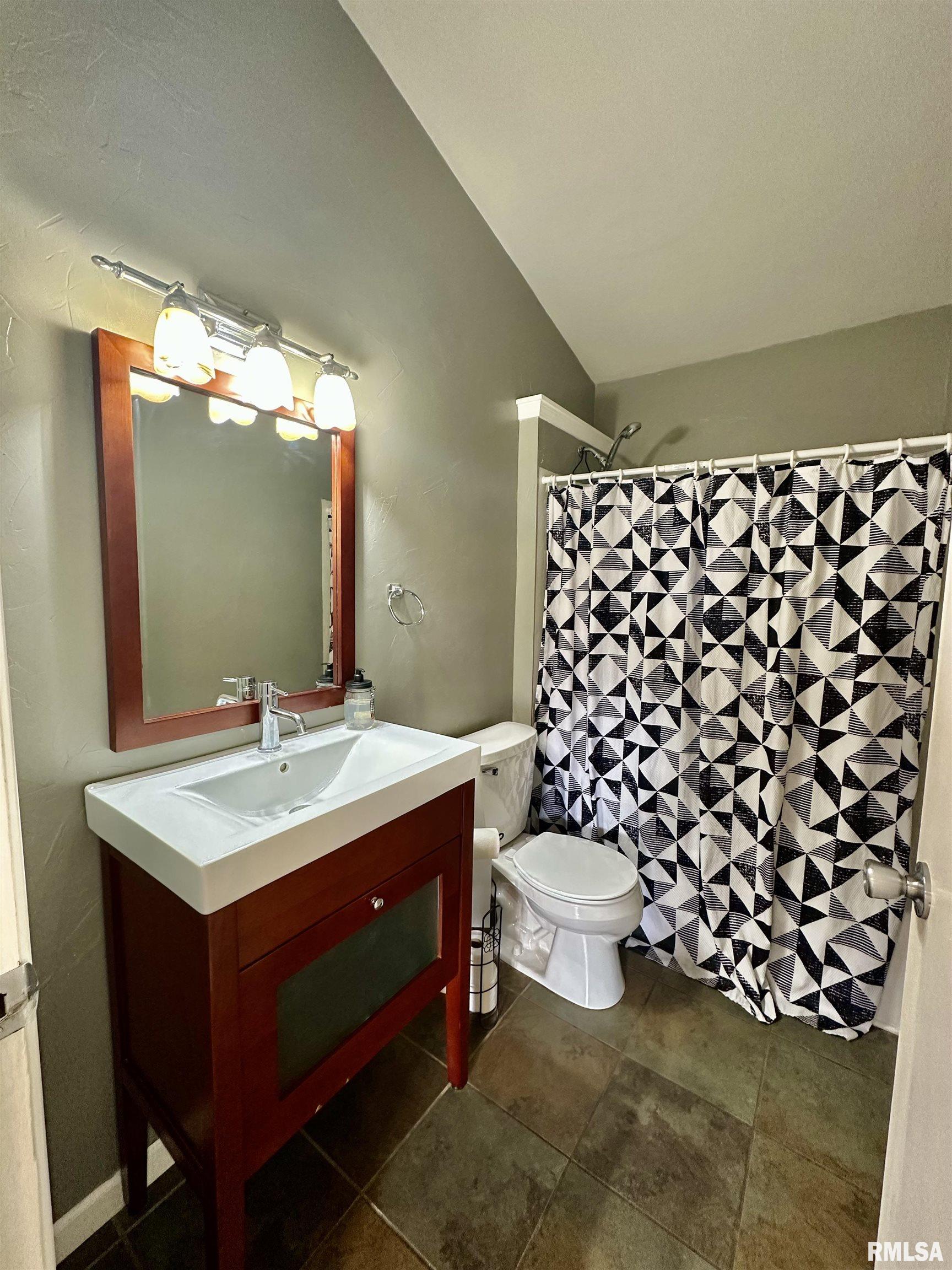 1328 Hilltop Drive, Pekin, Illinois image 21