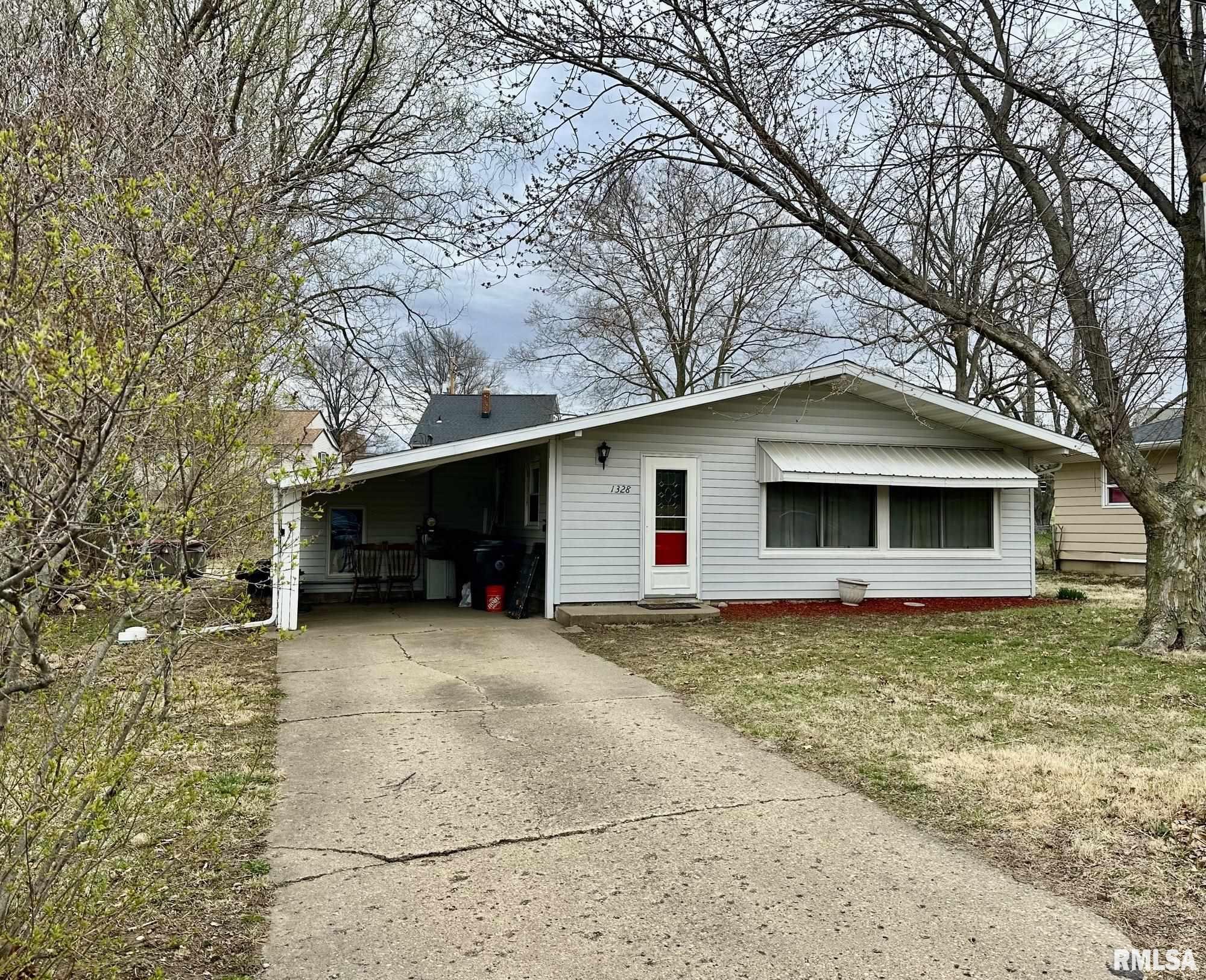 1328 Hilltop Drive, Pekin, Illinois image 2
