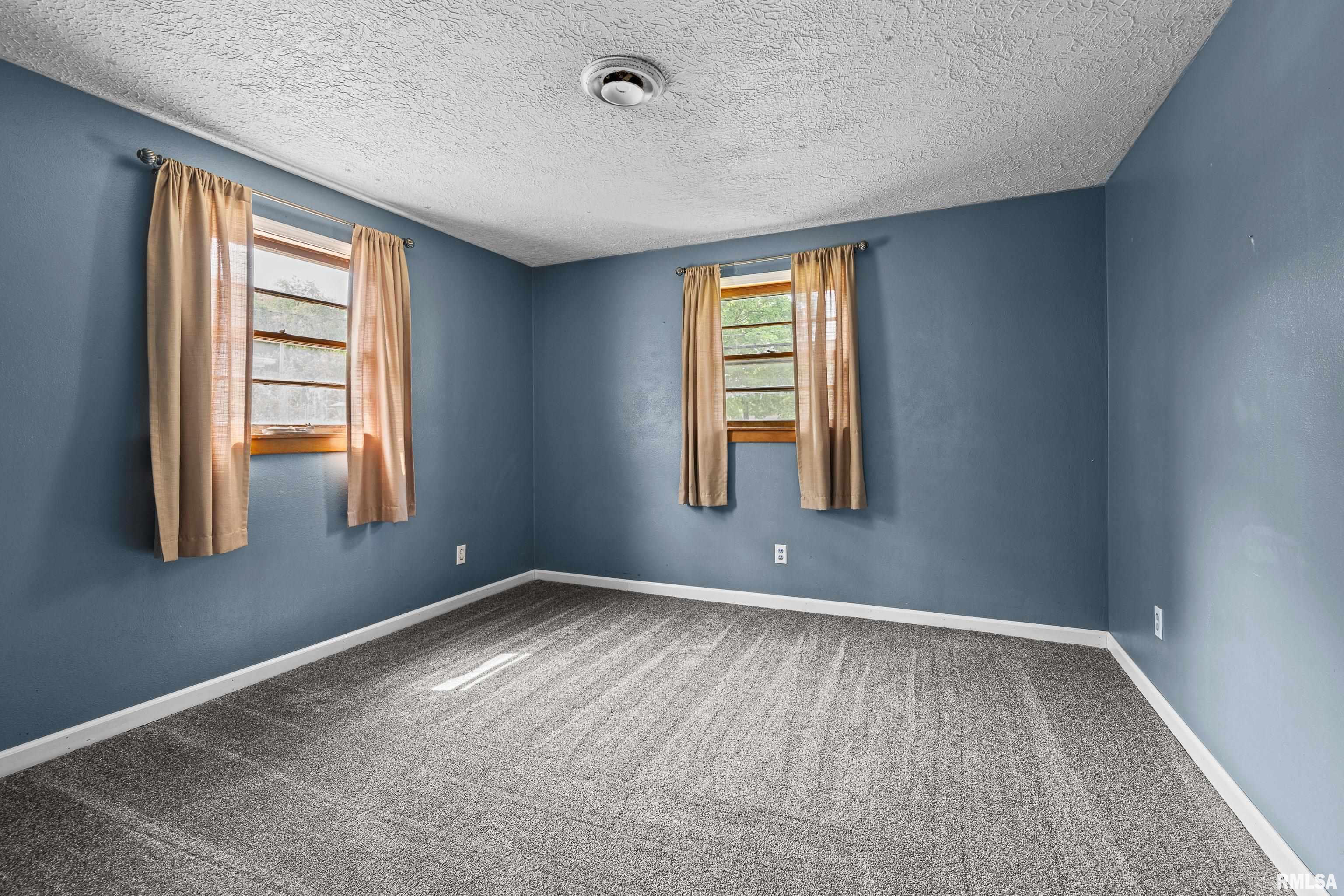 129 State Street, Carbon Cliff, Illinois image 9