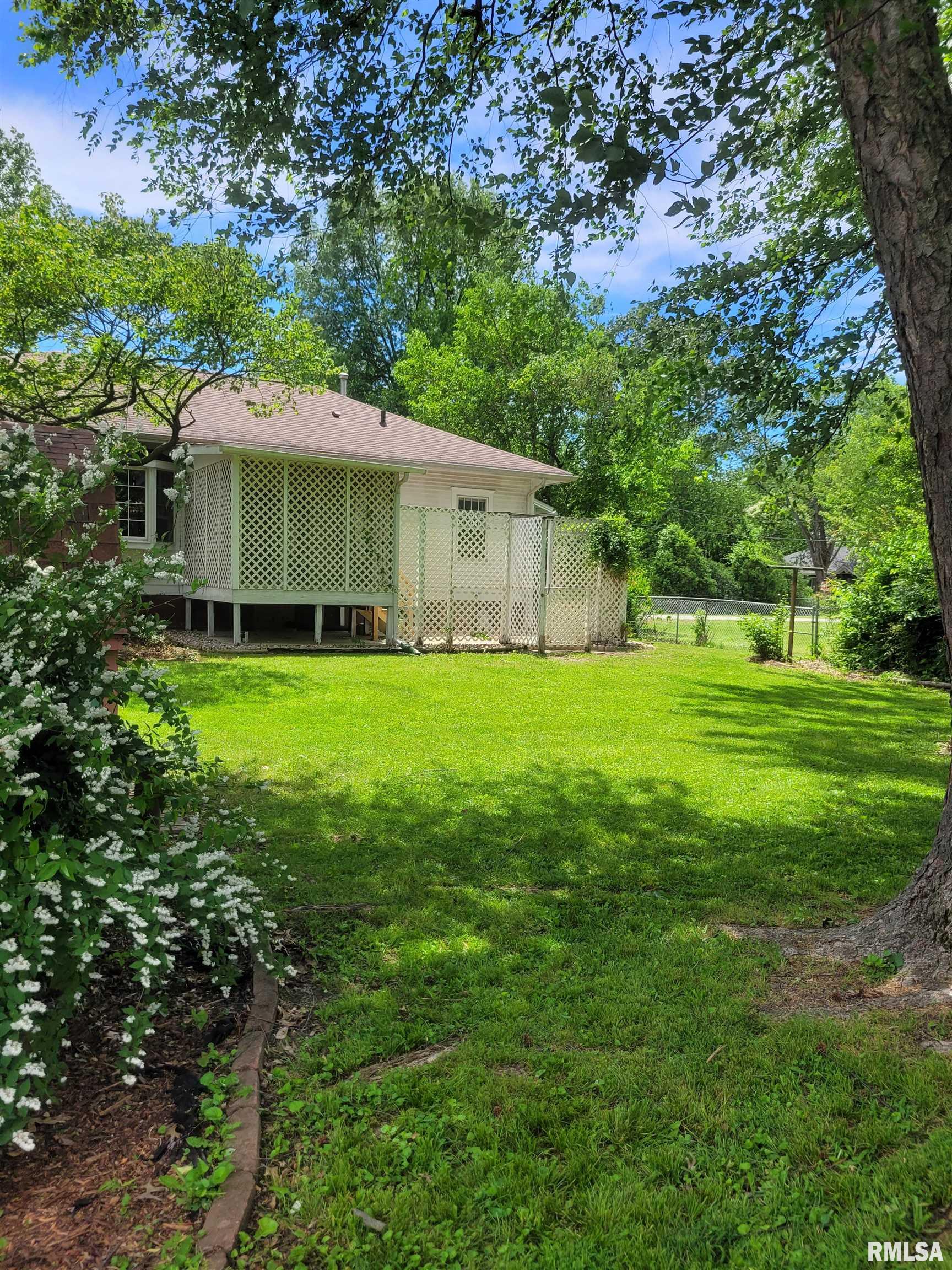 401 Election Street, Benton, Illinois image 30