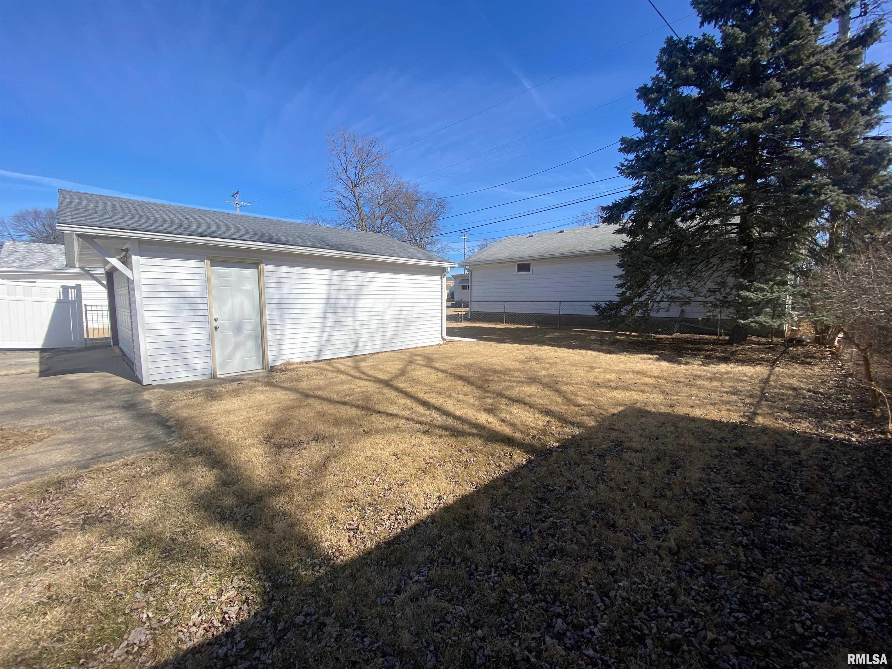 3124 N Parish Avenue, Peoria, Illinois image 7