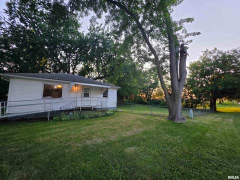 Homes For Sale - 1380 Knox Hwy 9 Highway<br/> Knoxville, IL 61448