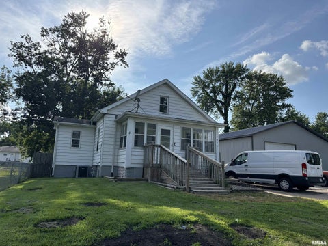 Homes For Sale - 1441 N 28th Street<br/> Sangamon County, Springfield, IL 62702