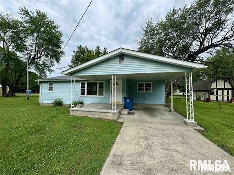 206 Chestnut Road, Cambria, Illinois image 1