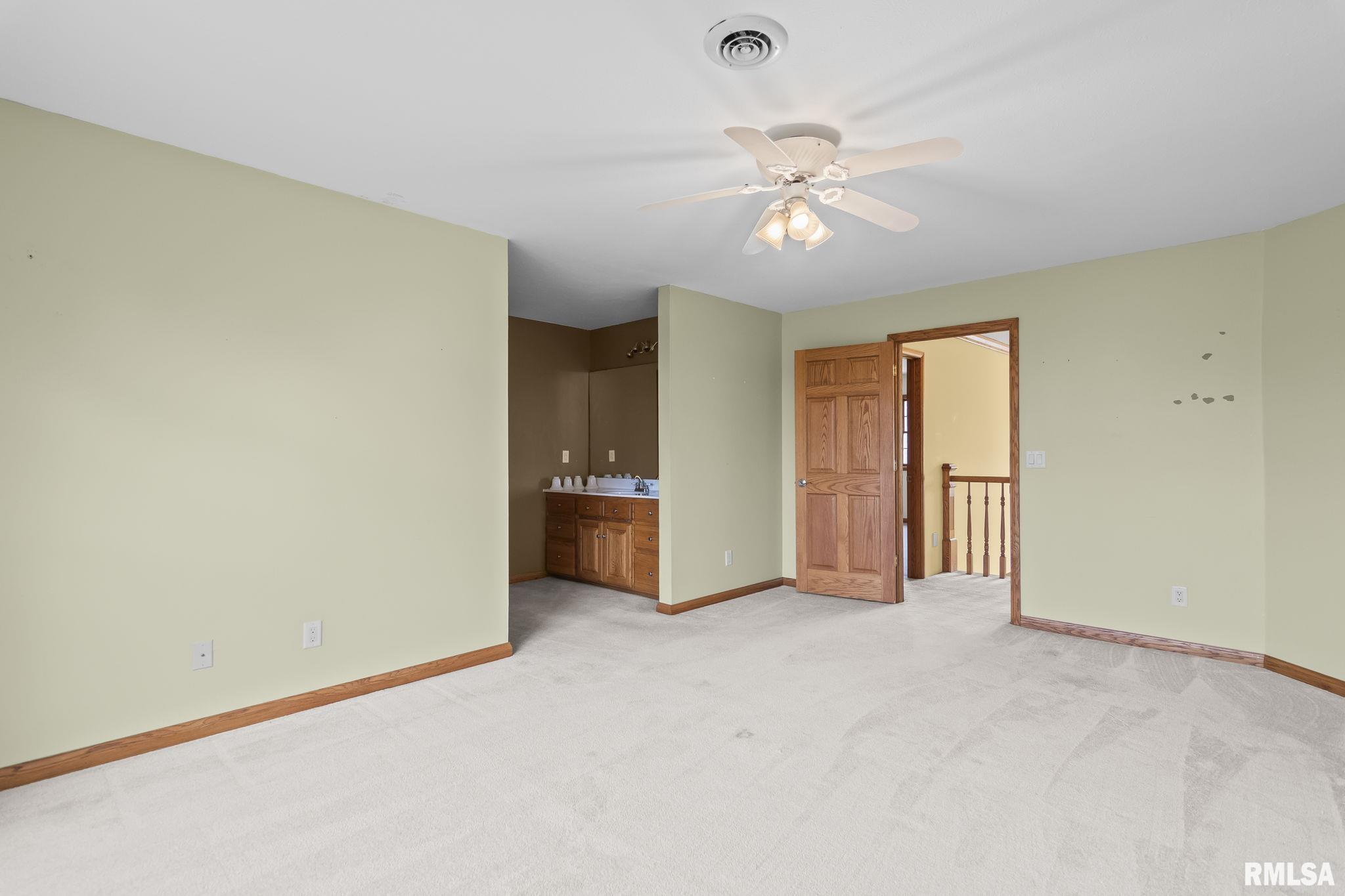 8687 Hilltop Court, Dawson, Illinois image 34