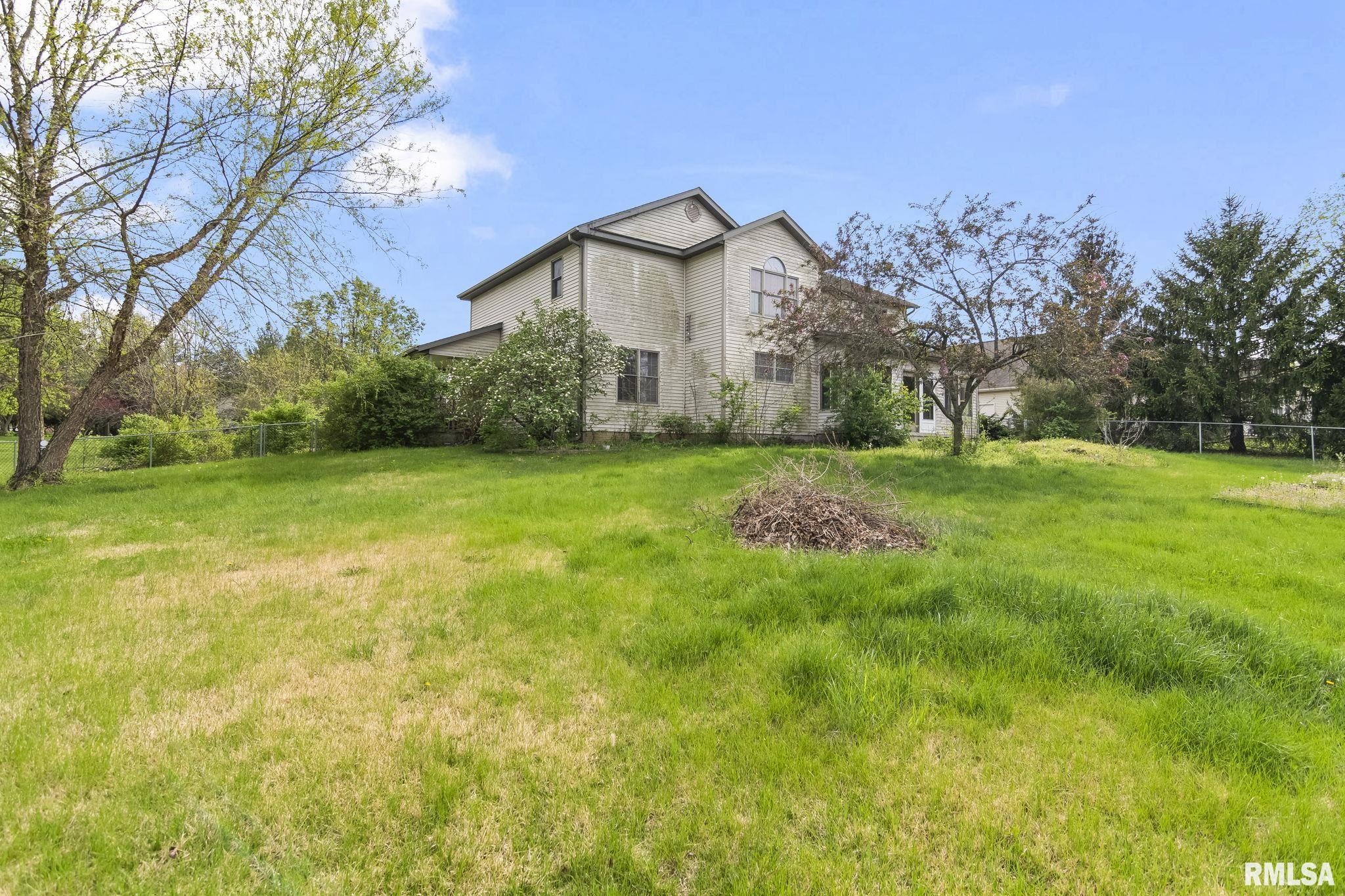 8687 Hilltop Court, Dawson, Illinois image 49