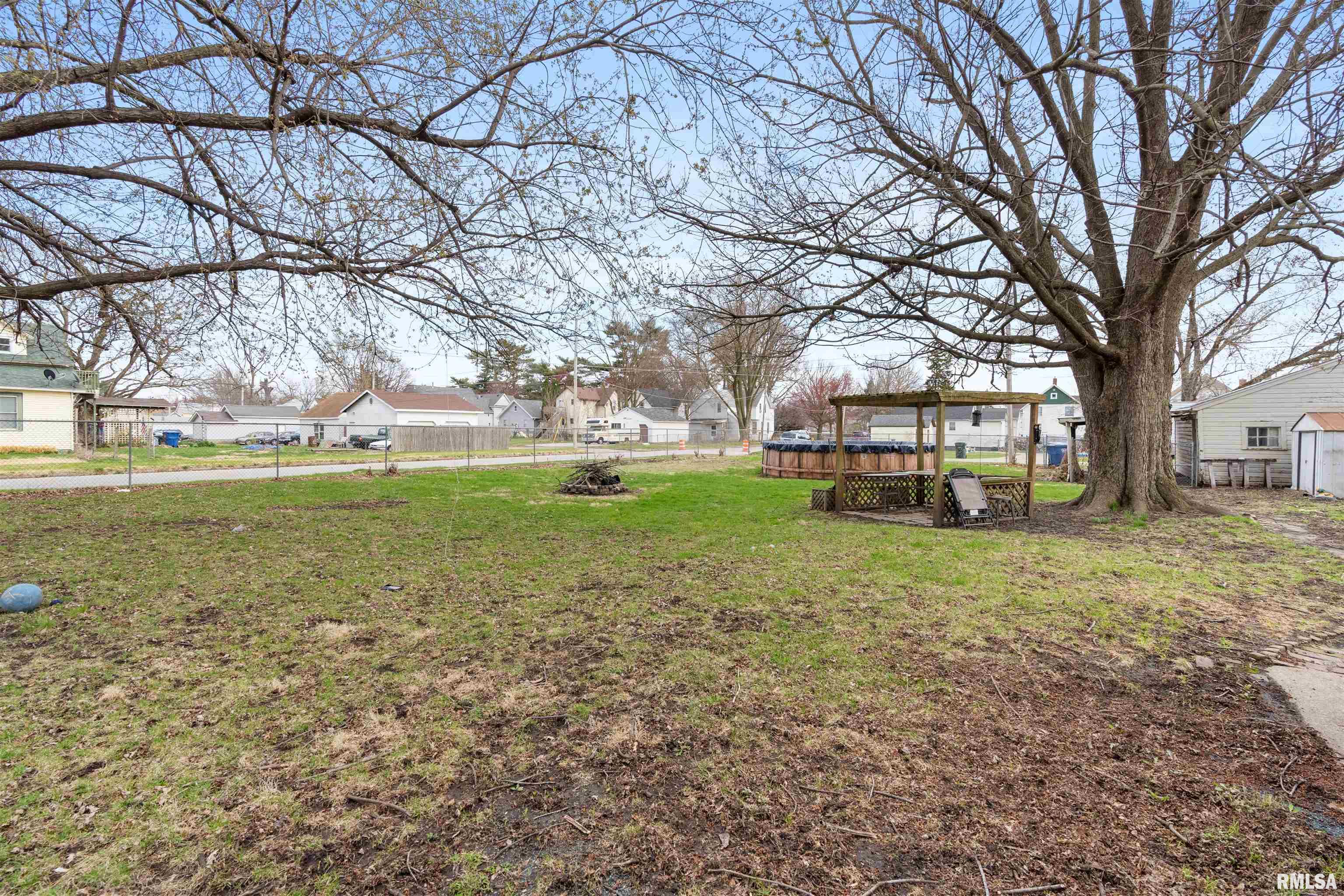 2307 W 2nd Street, Davenport, Iowa image 25
