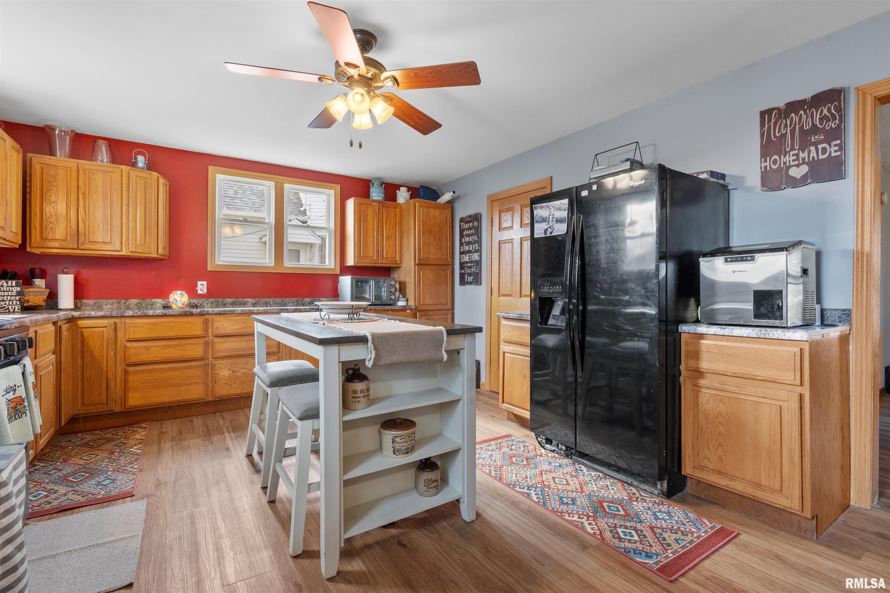 2307 W 2nd Street, Davenport, Iowa image 9