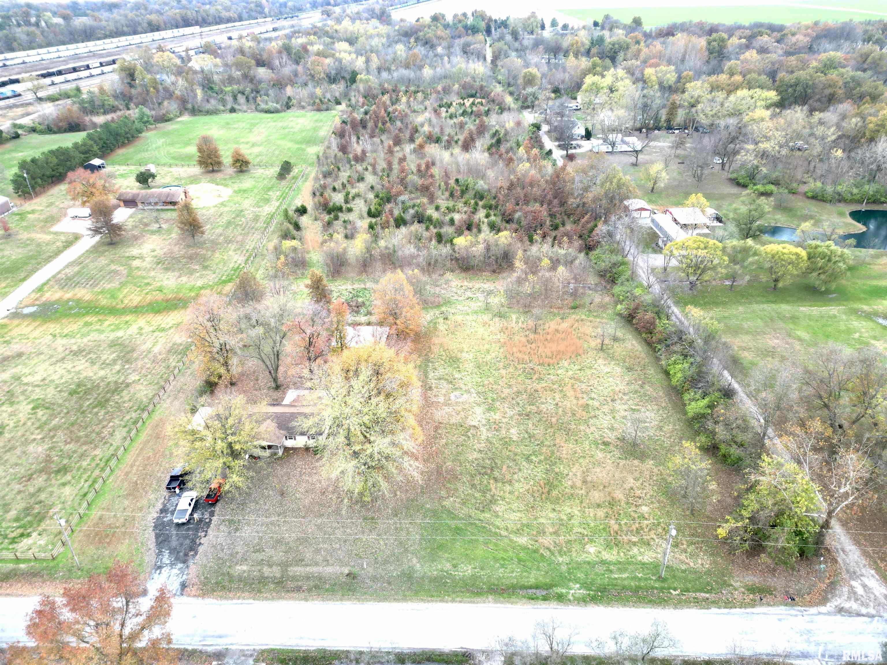 18446 Irvington Road, Centralia, Illinois image 8