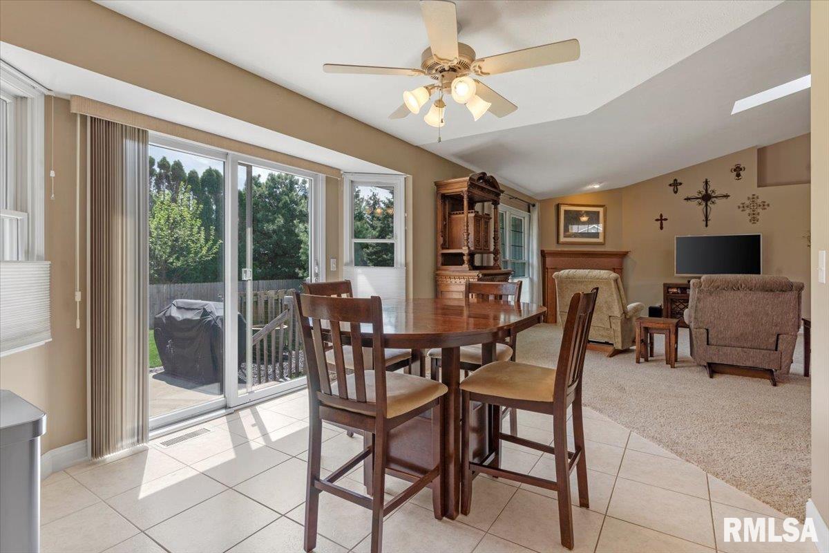 3540 Sandwood Drive, Springfield, Illinois image 18