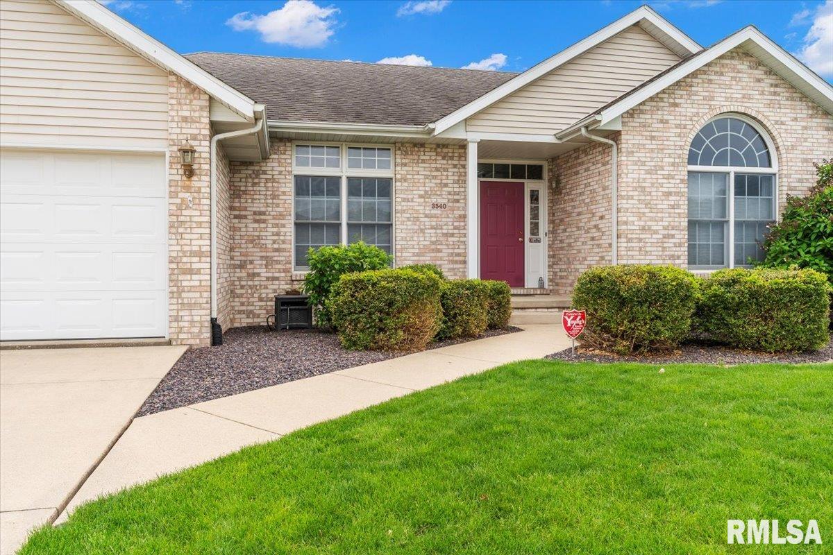 3540 Sandwood Drive, Springfield, Illinois image 3
