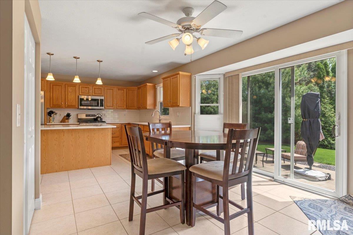 3540 Sandwood Drive, Springfield, Illinois image 12