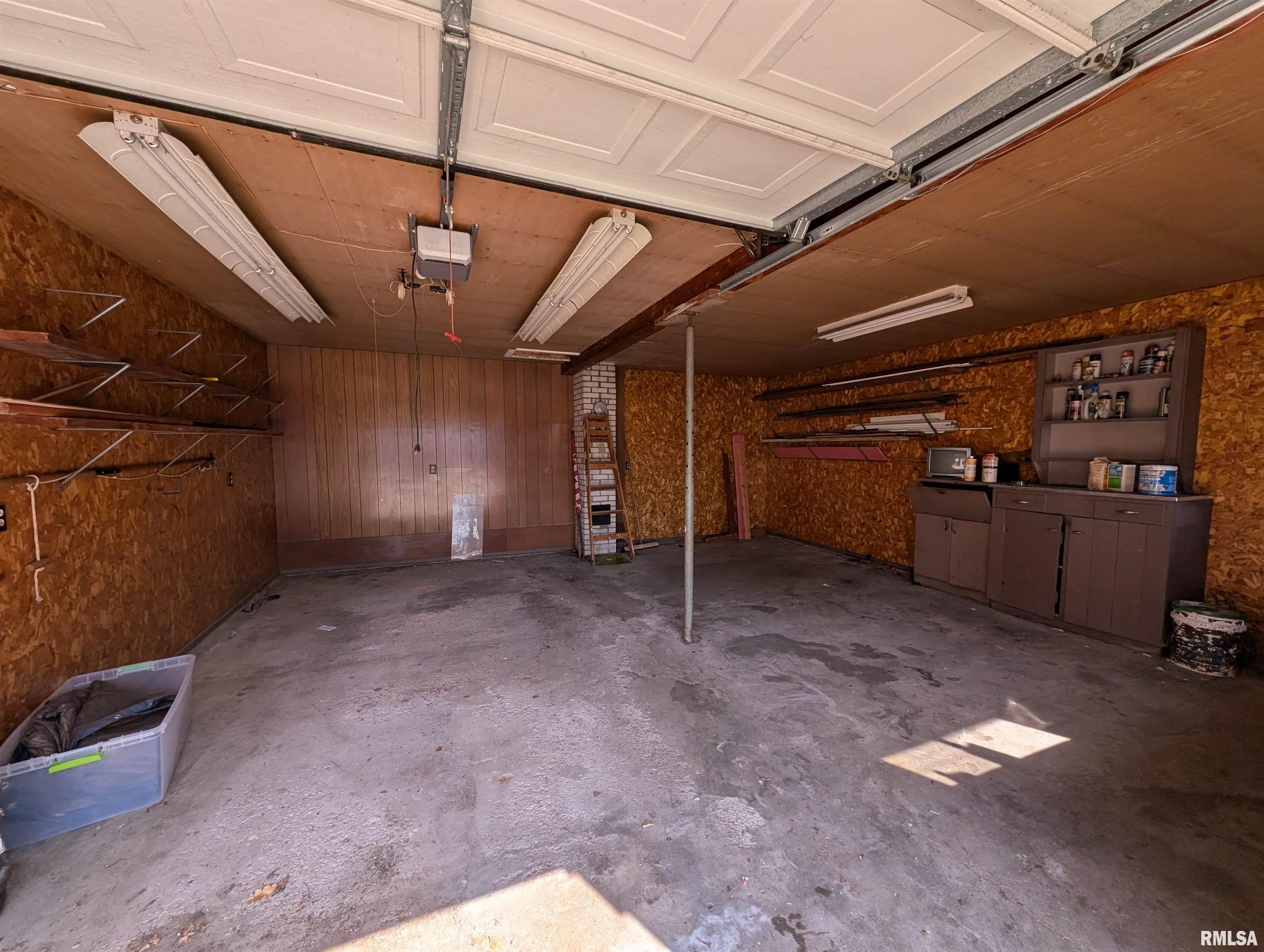 304 Minch Street, South Pekin, Illinois image 26
