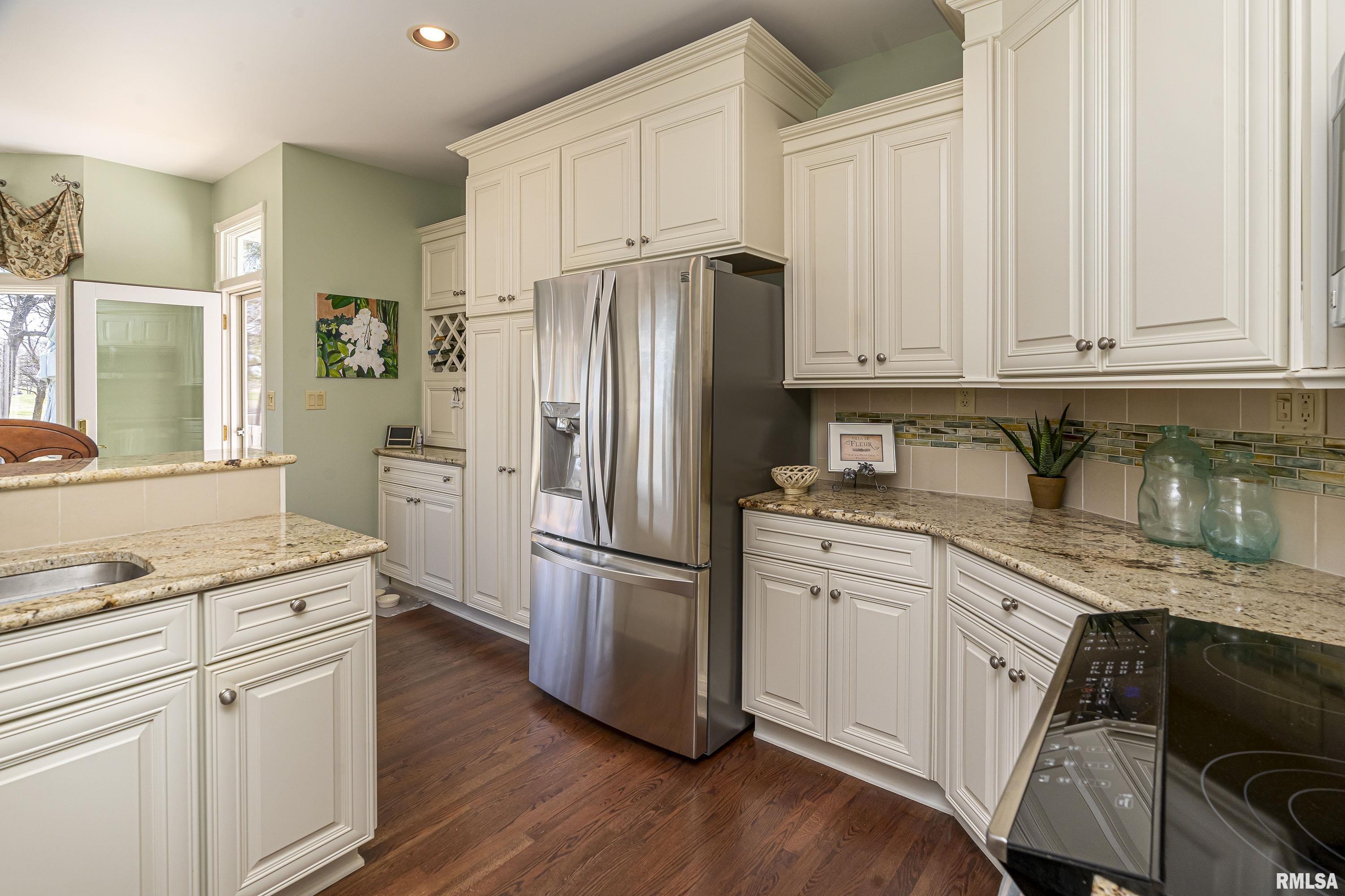 2749 Kokopelli Drive, Marion, Illinois image 21