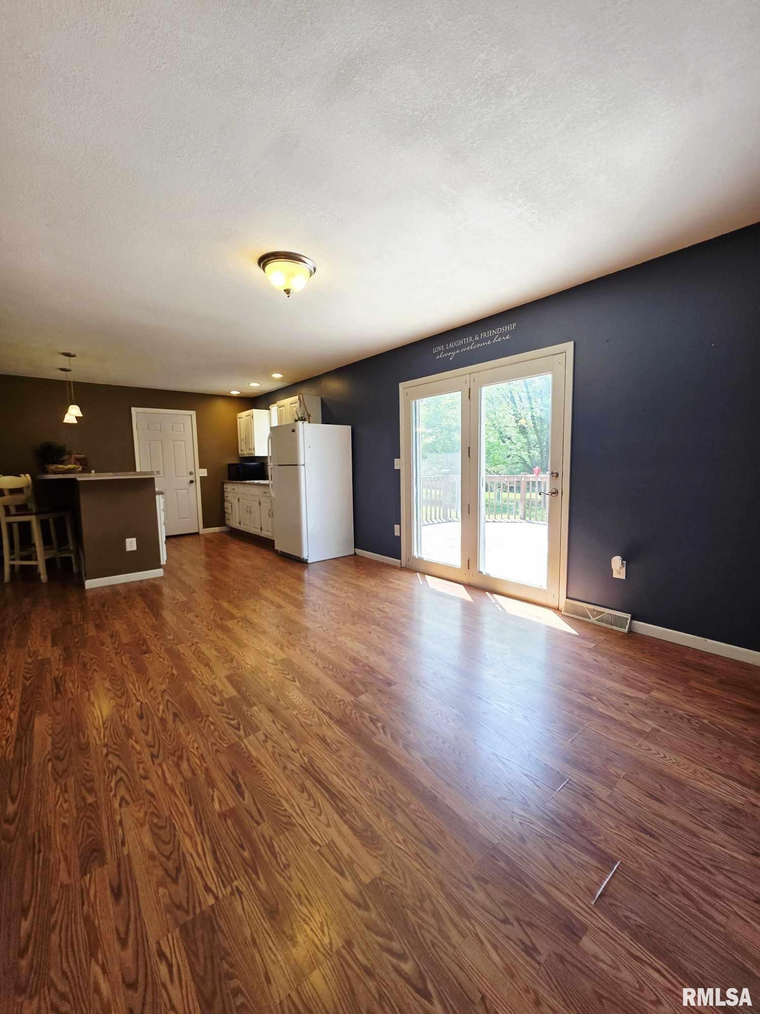 514 W Washington Street, Mendon, Illinois image 18